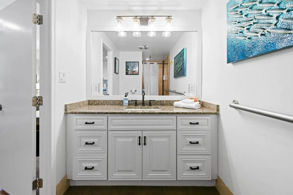 Tropicals of Palm Beach