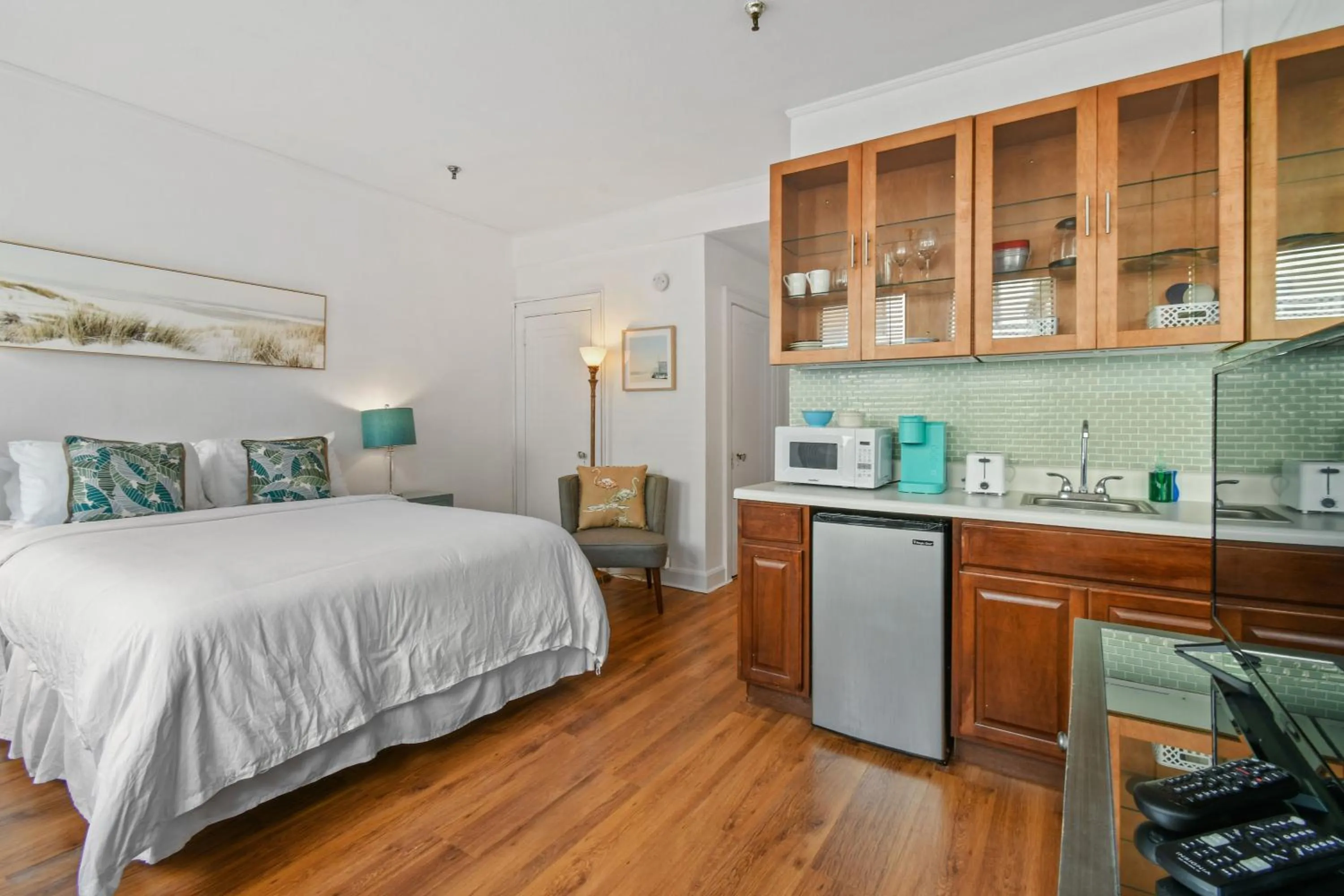 Bed in Tropicals of Palm Beach