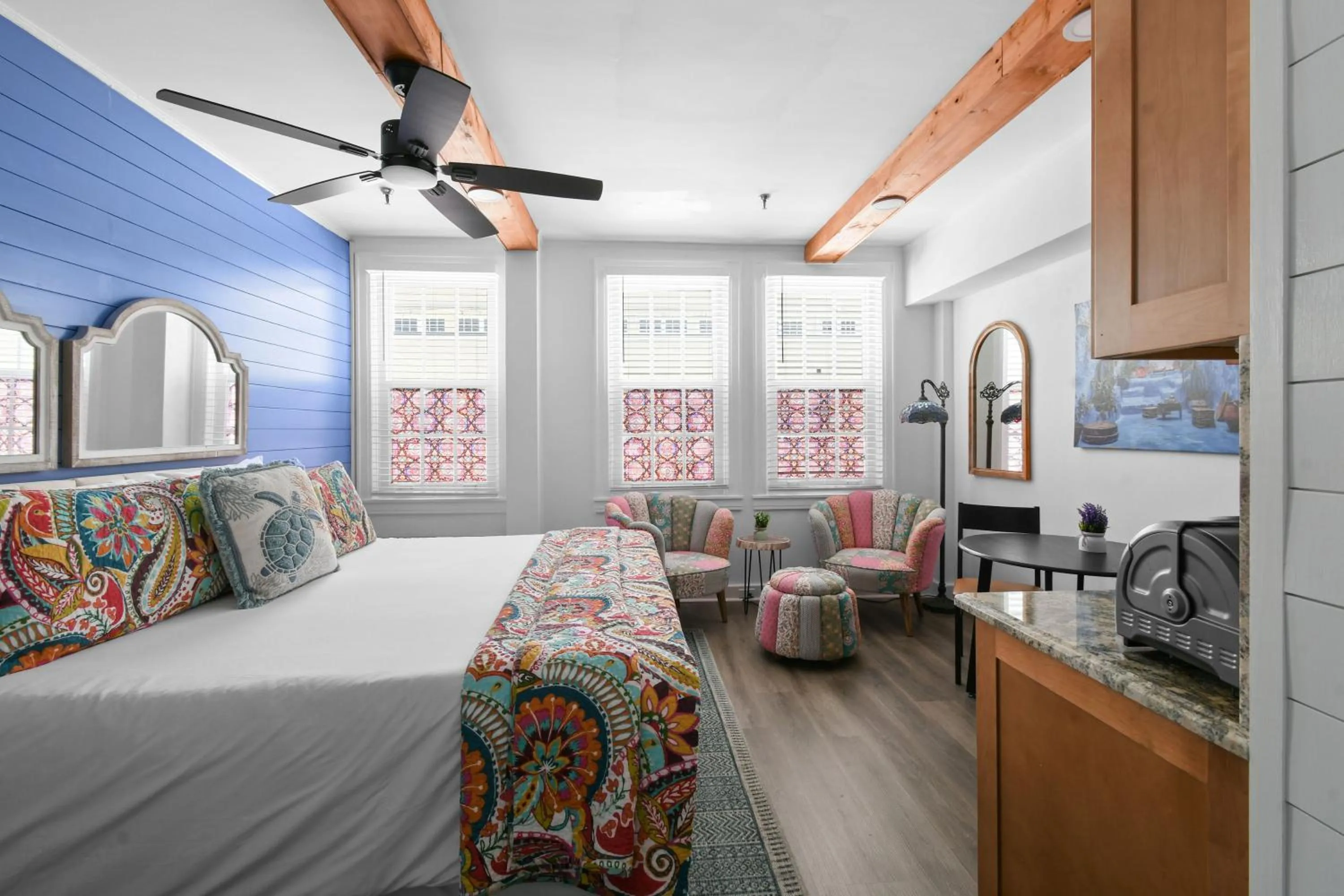 Bed in Tropicals of Palm Beach