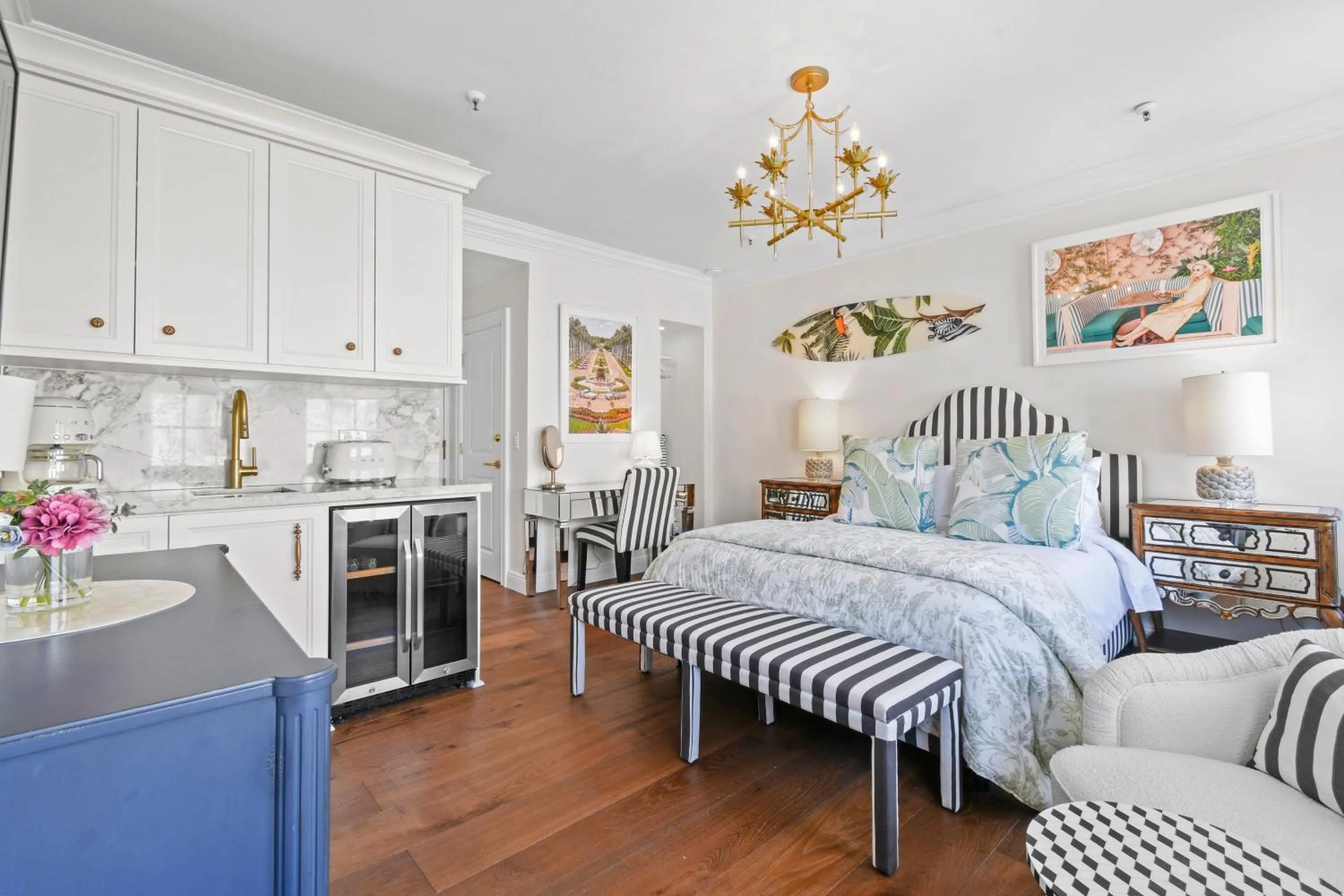 Bed in Tropicals of Palm Beach