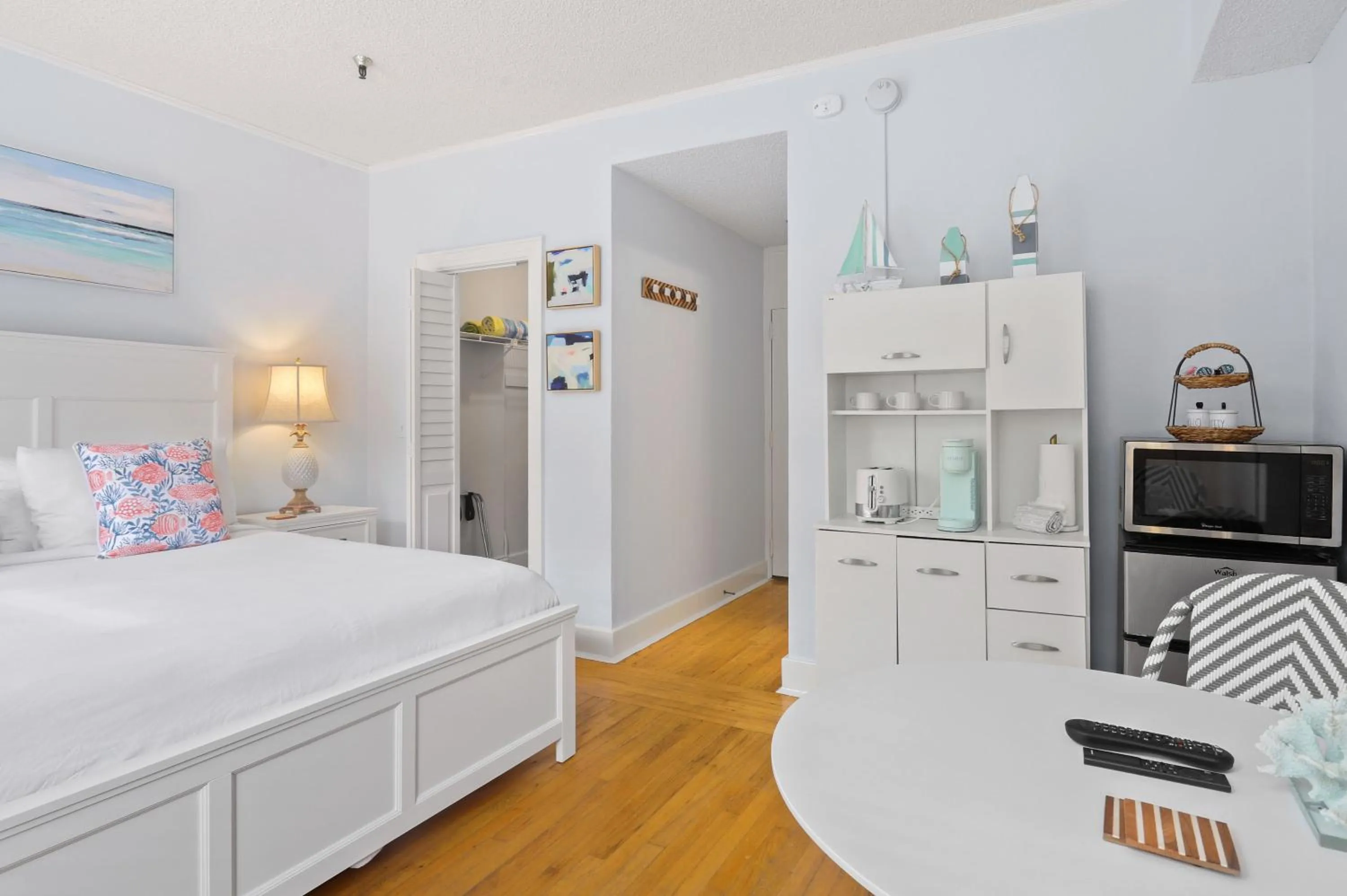 Bed in Tropicals of Palm Beach