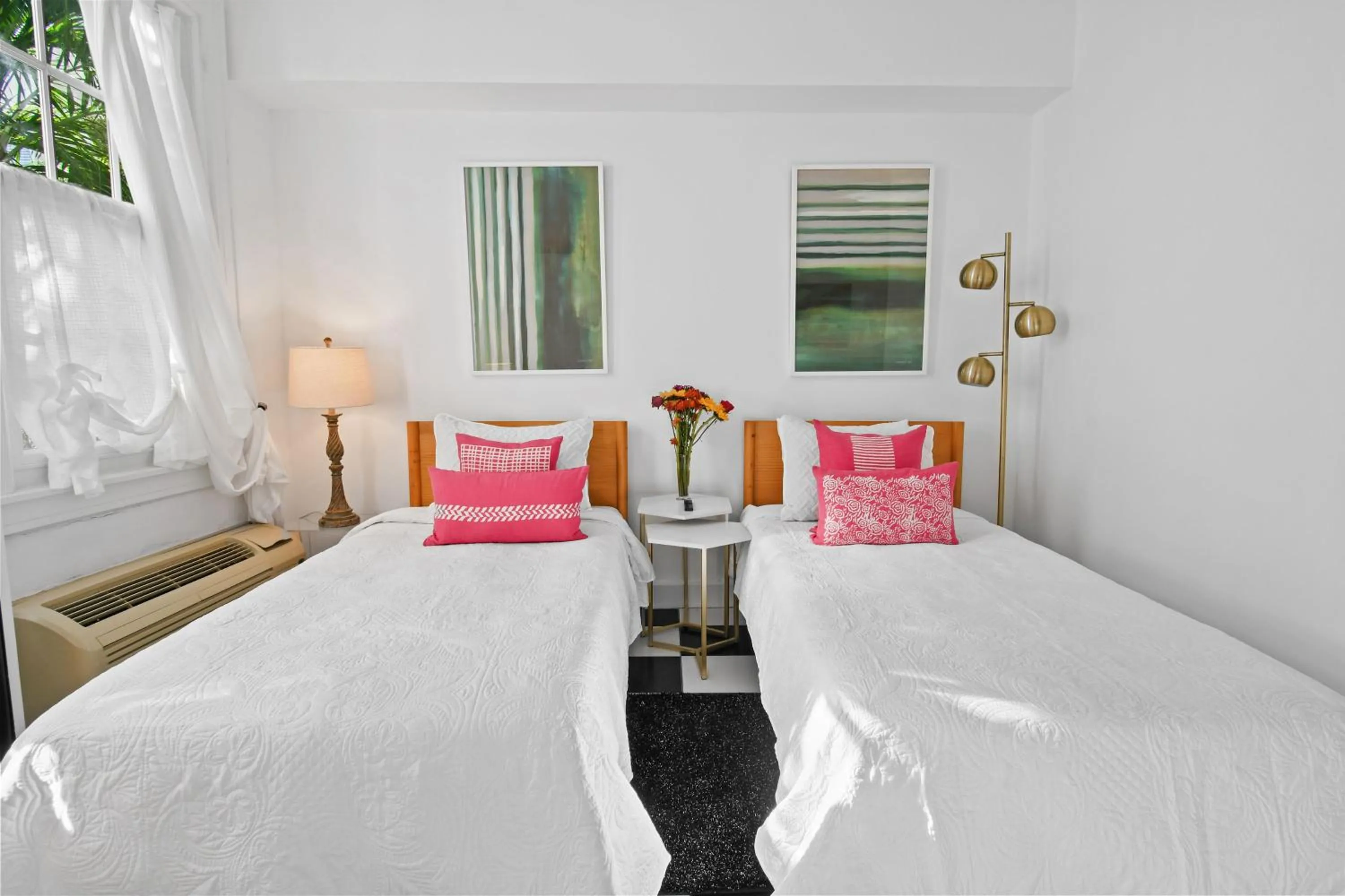 Bed in Tropicals of Palm Beach