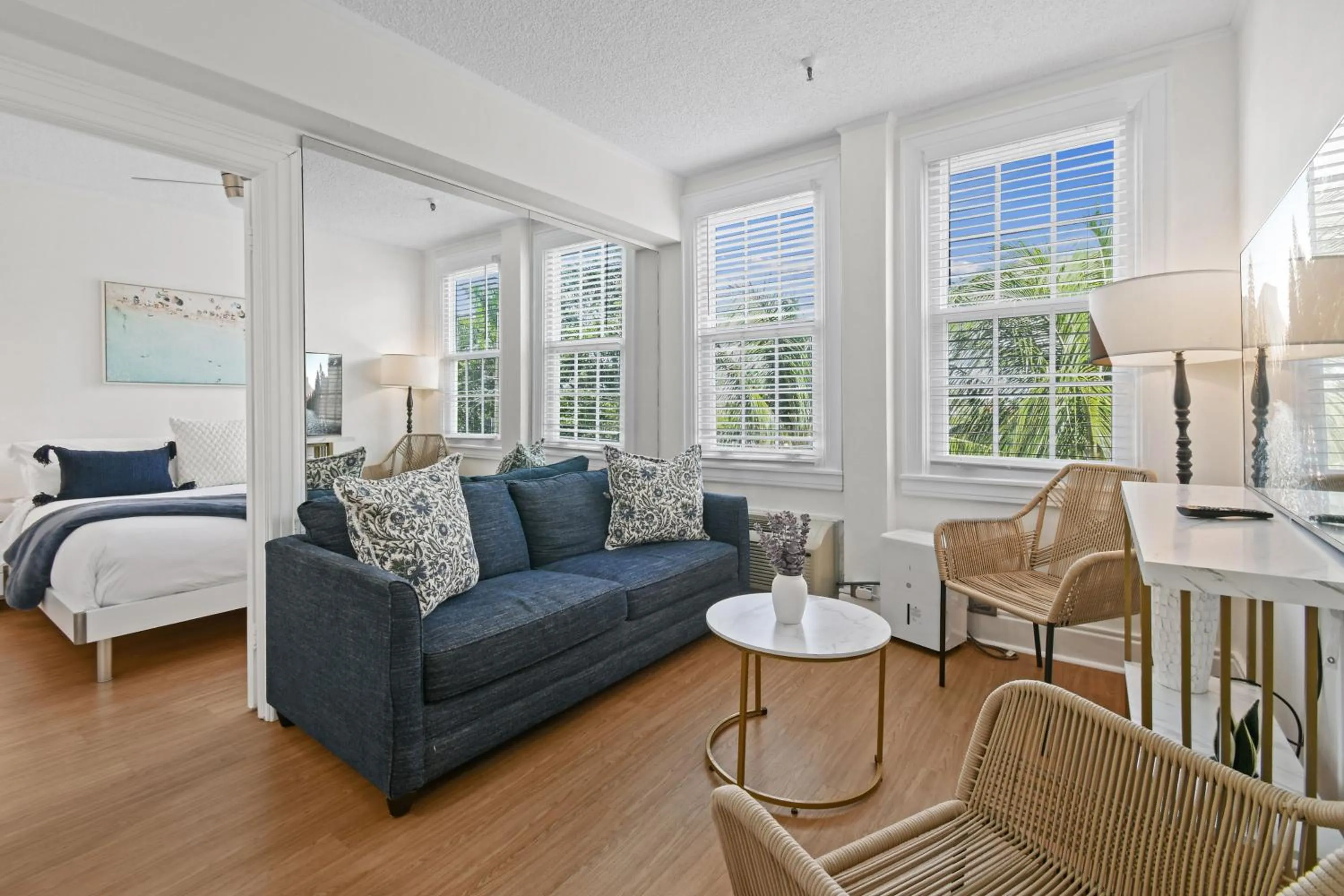 Bed in Tropicals of Palm Beach