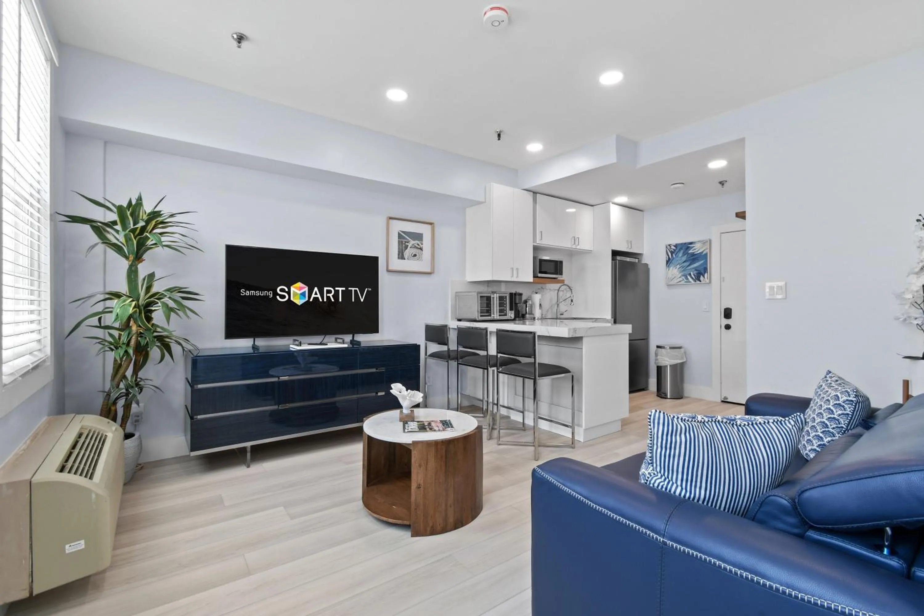 Living room in Tropicals of Palm Beach