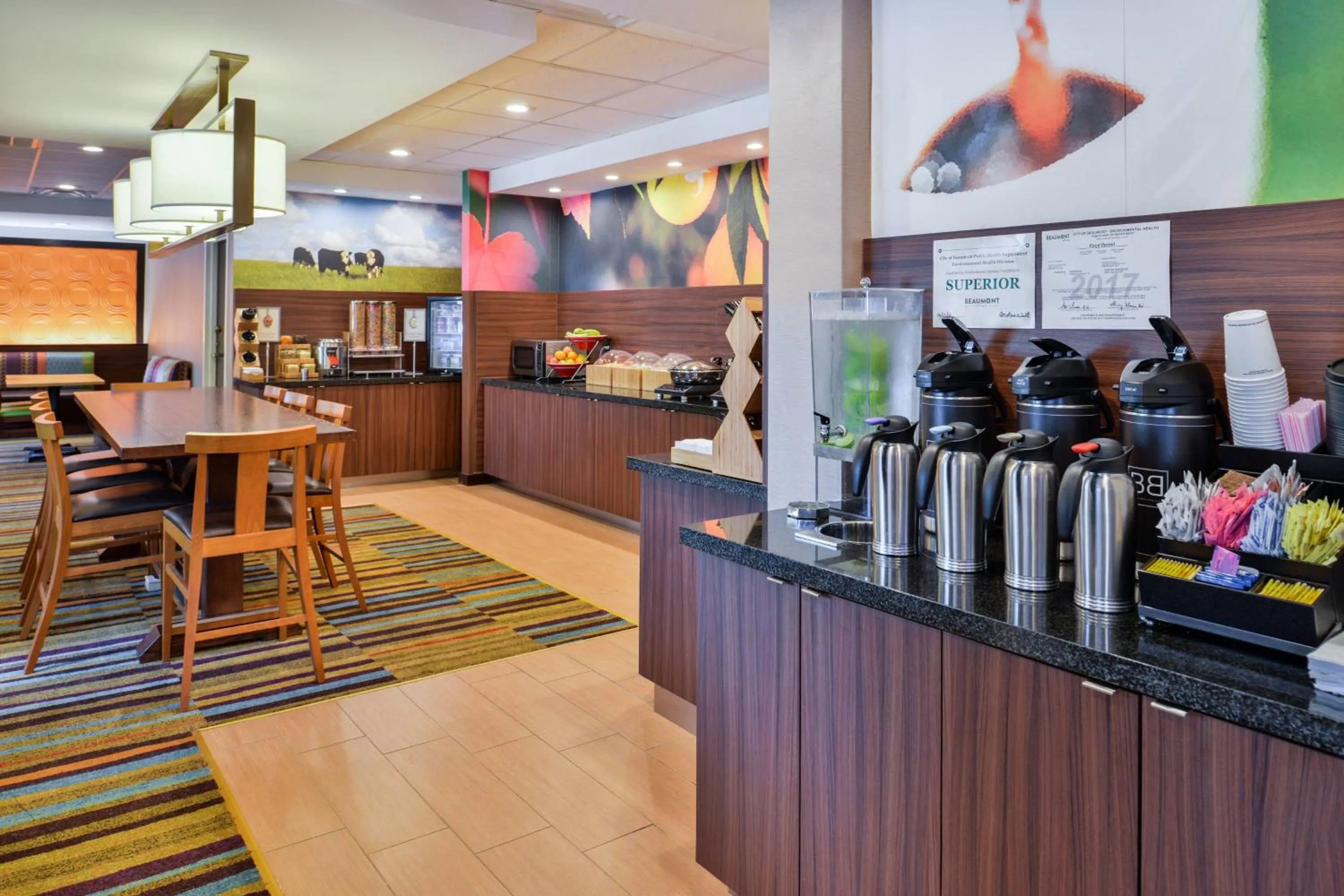 Restaurant/places to eat in Fairfield Inn & Suites Beaumont