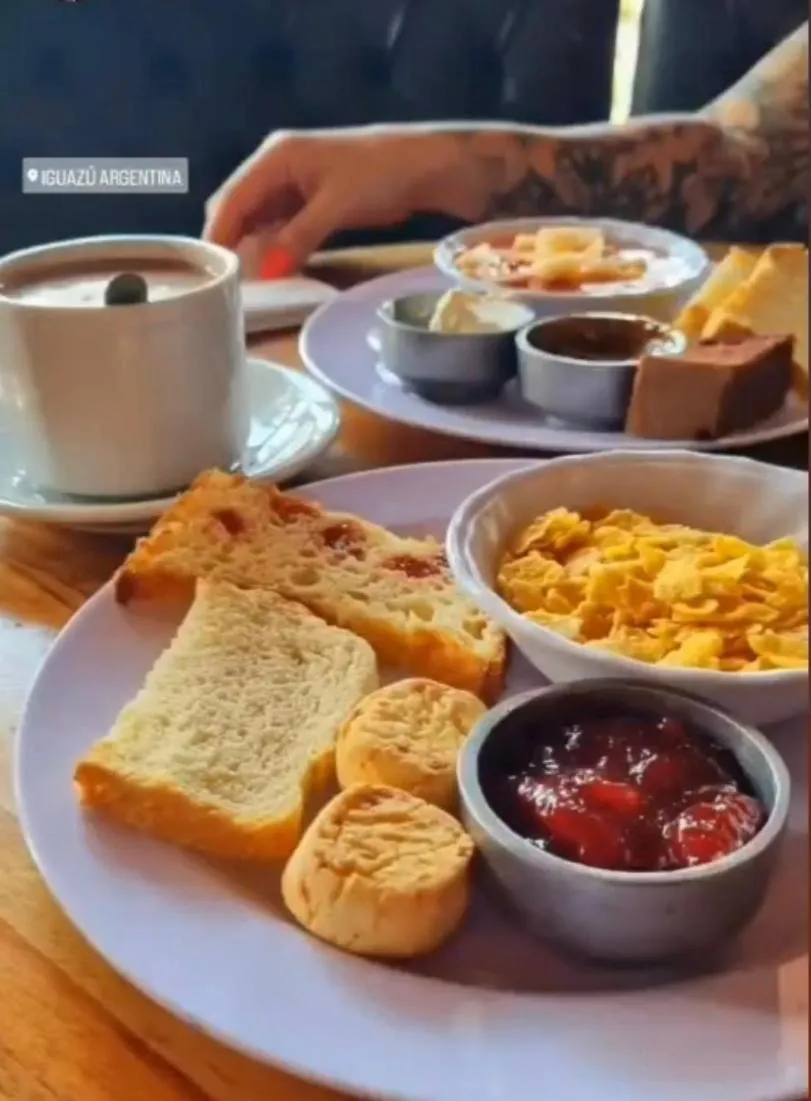 Restaurant/places to eat in Beer Hotel Iguazú