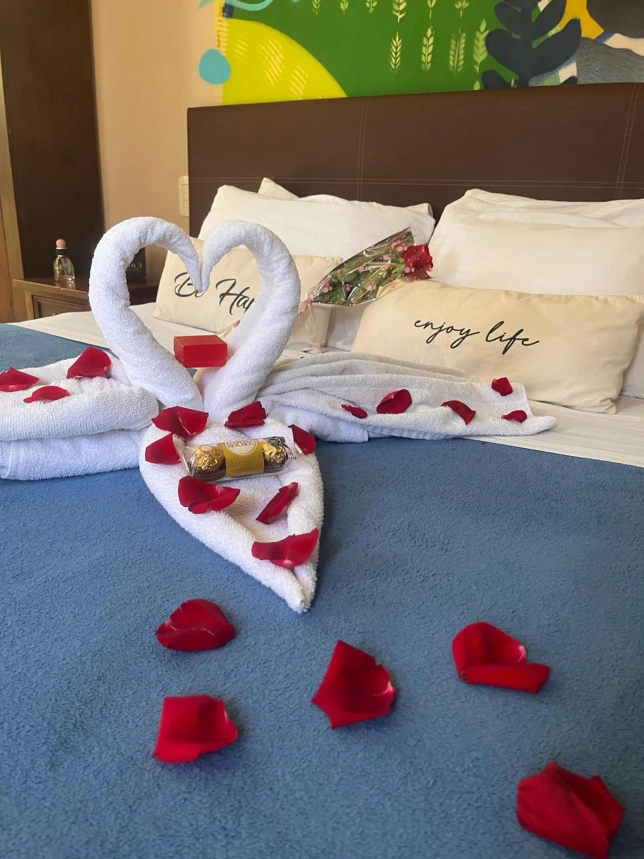 VIP, Bed in Beer Hotel Iguazú