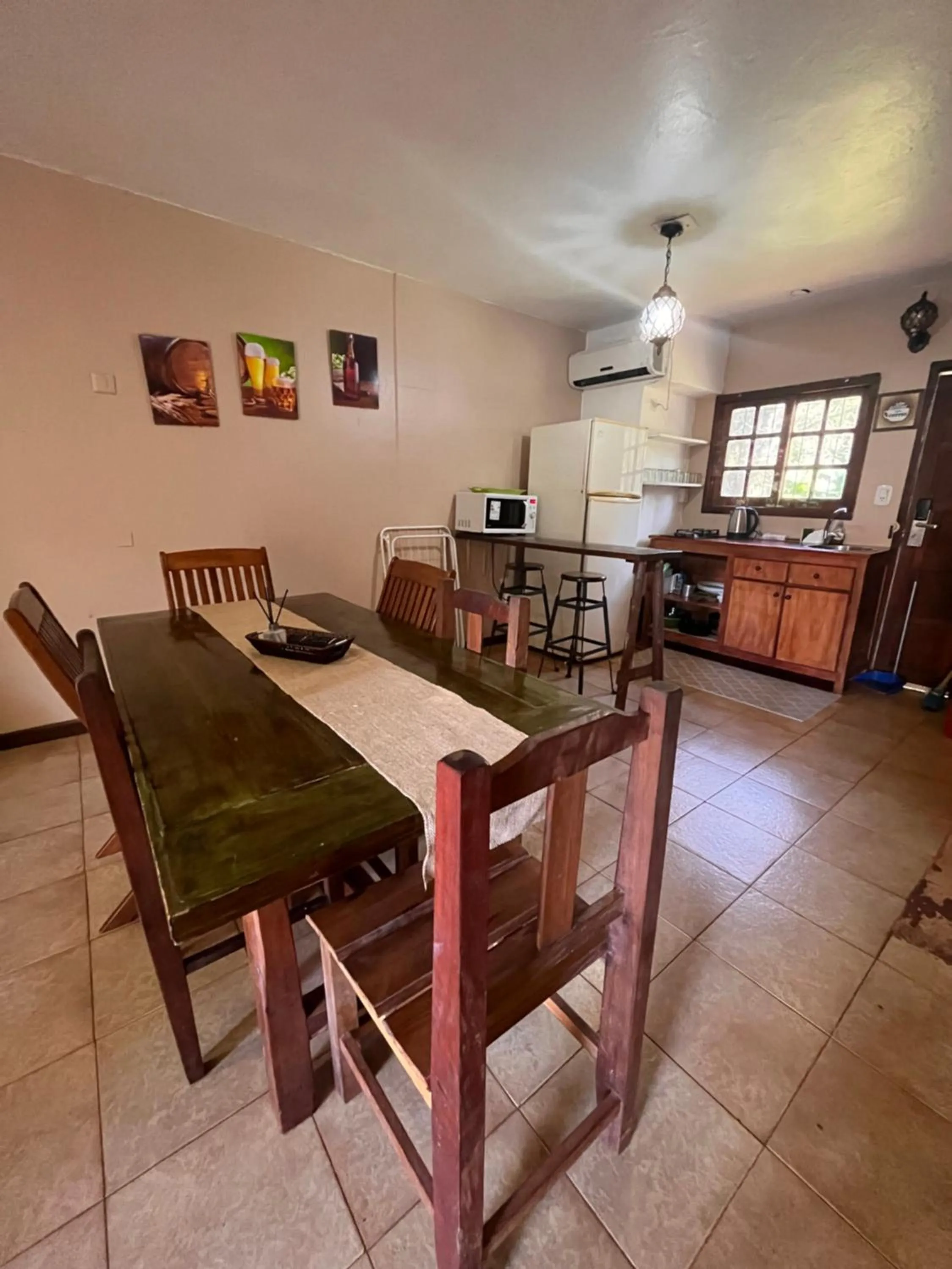 Kitchen or kitchenette in Beer Hotel Iguazú