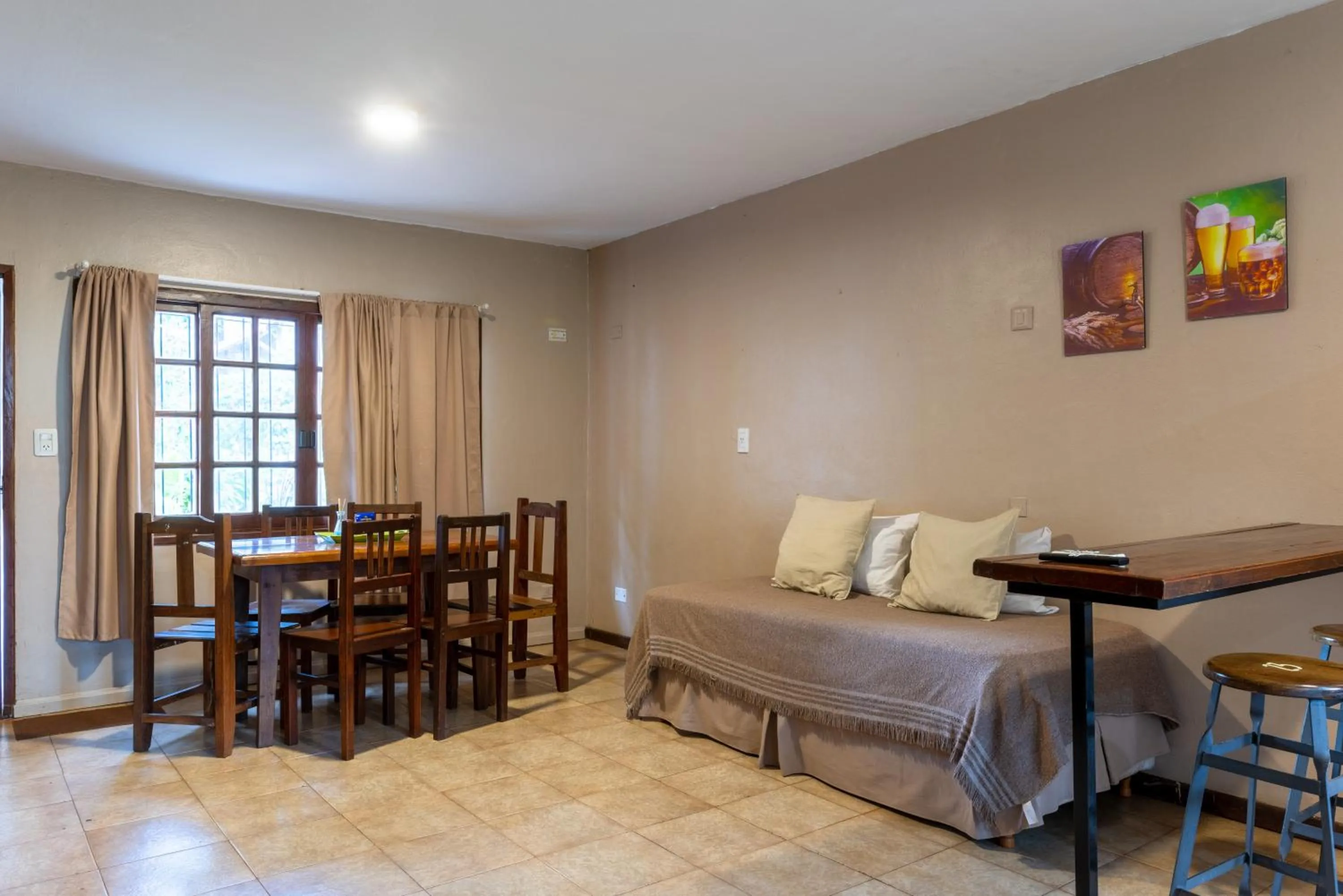 Bed in Beer Hotel Iguazú