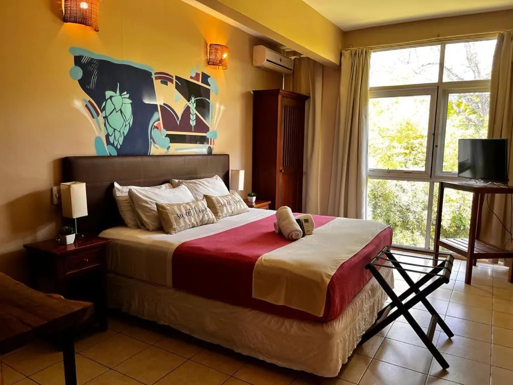 Bed in Beer Hotel Iguazú