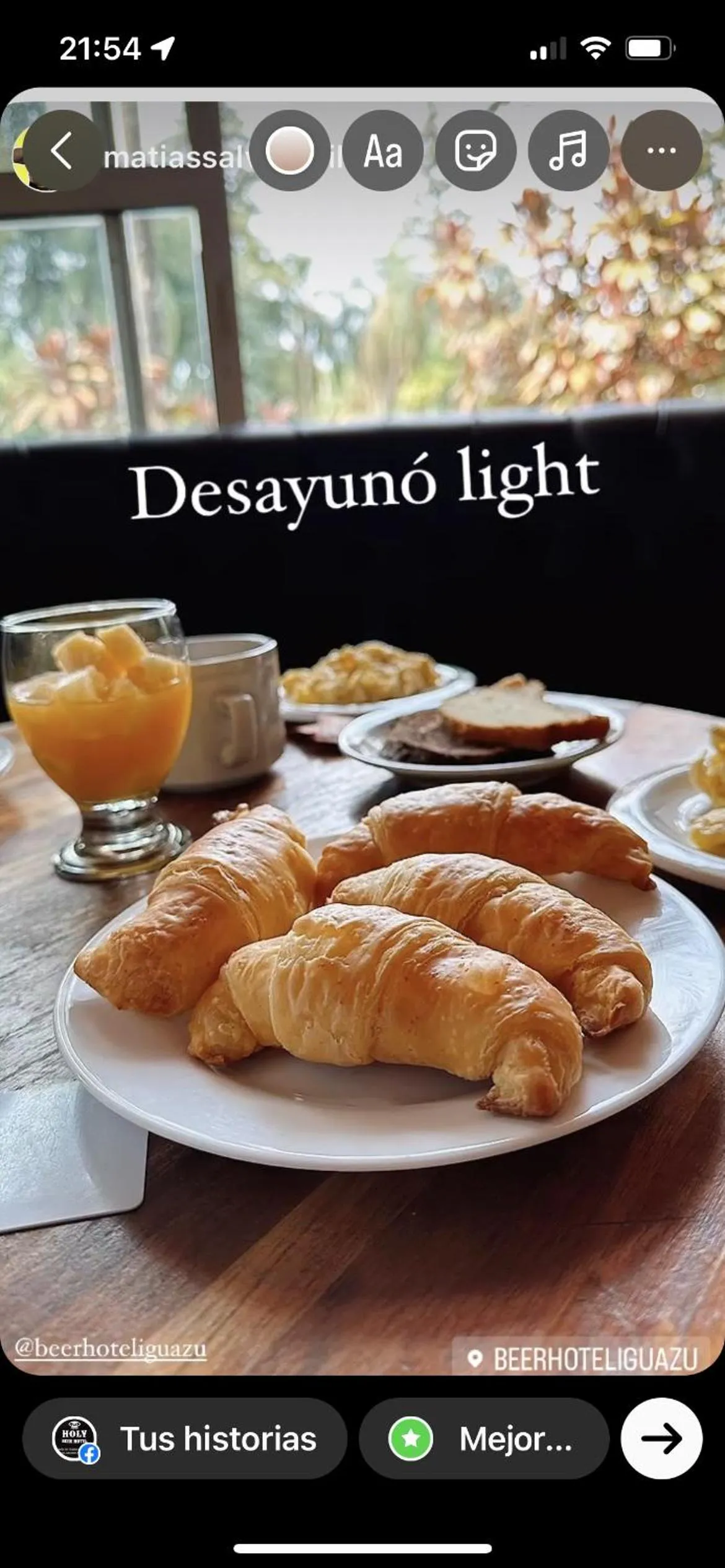 Breakfast in Beer Hotel Iguazú