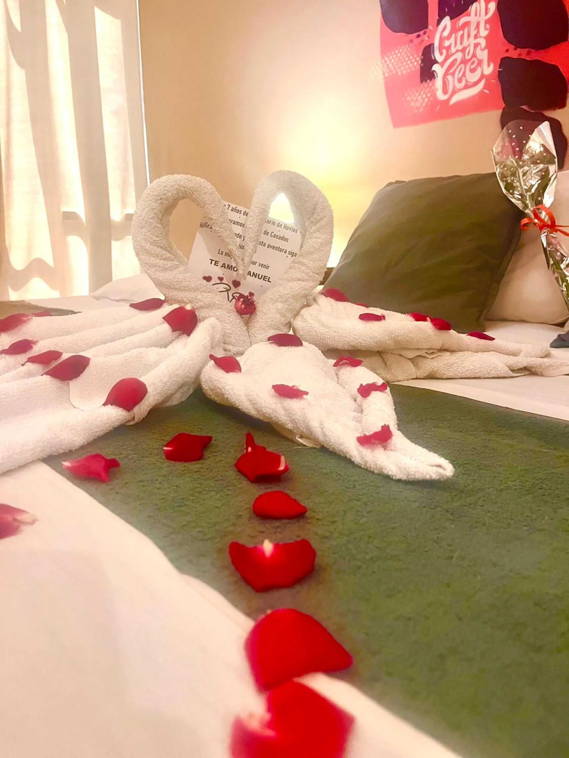 Bed in Beer Hotel Iguazú