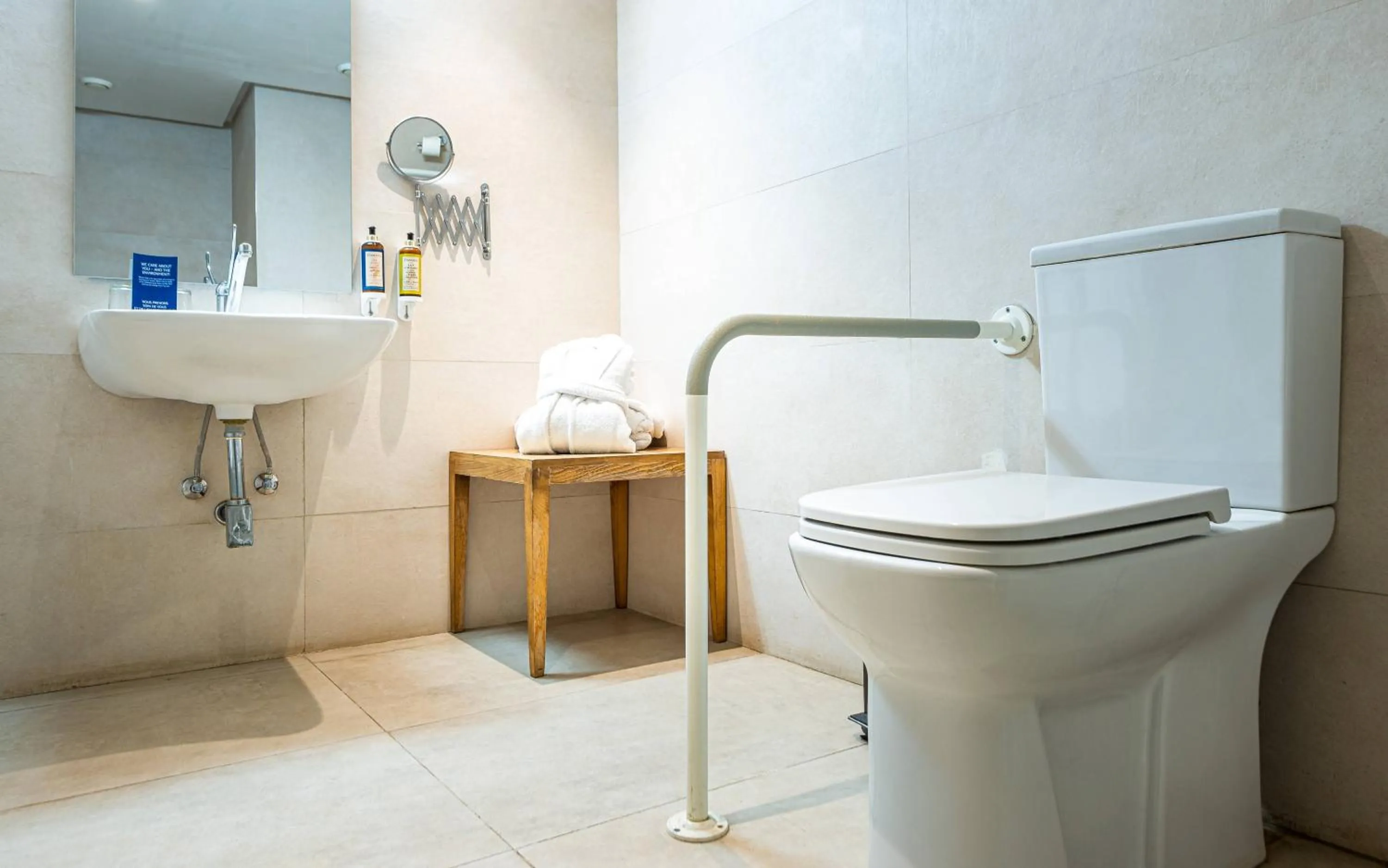 Toilet in TUI BLUE Medina Gardens - Adults Only - All Inclusive