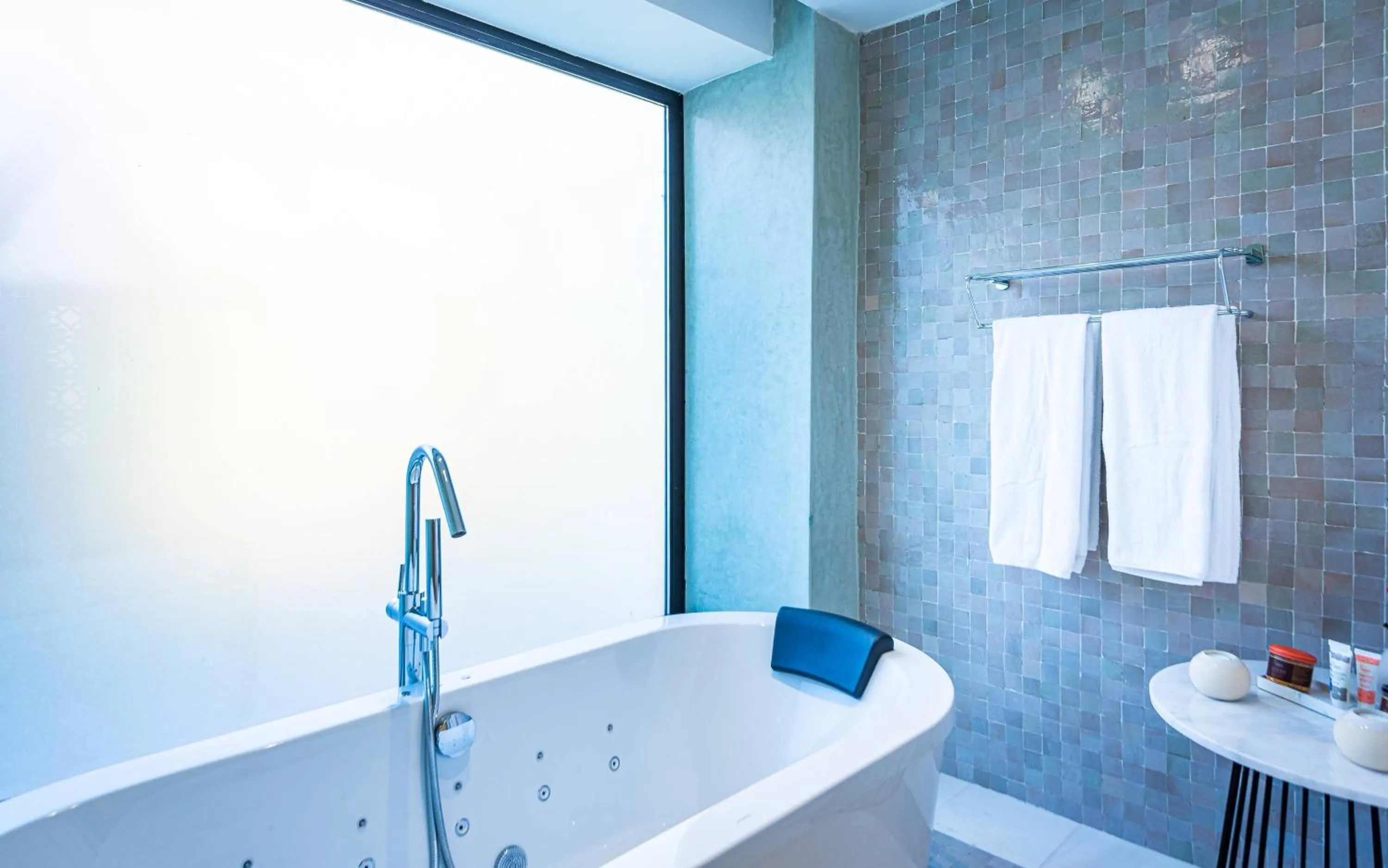 Bath in TUI BLUE Medina Gardens - Adults Only - All Inclusive
