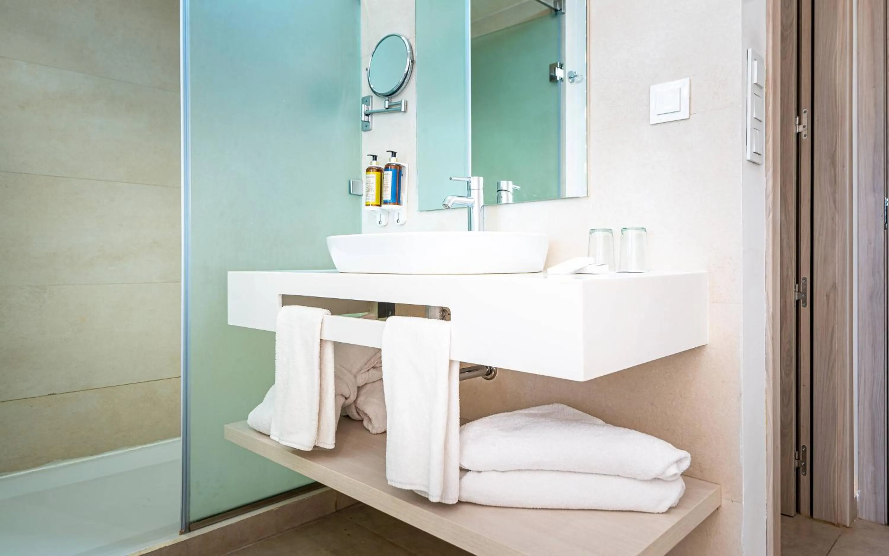 Bathroom in TUI BLUE Medina Gardens - Adults Only - All Inclusive