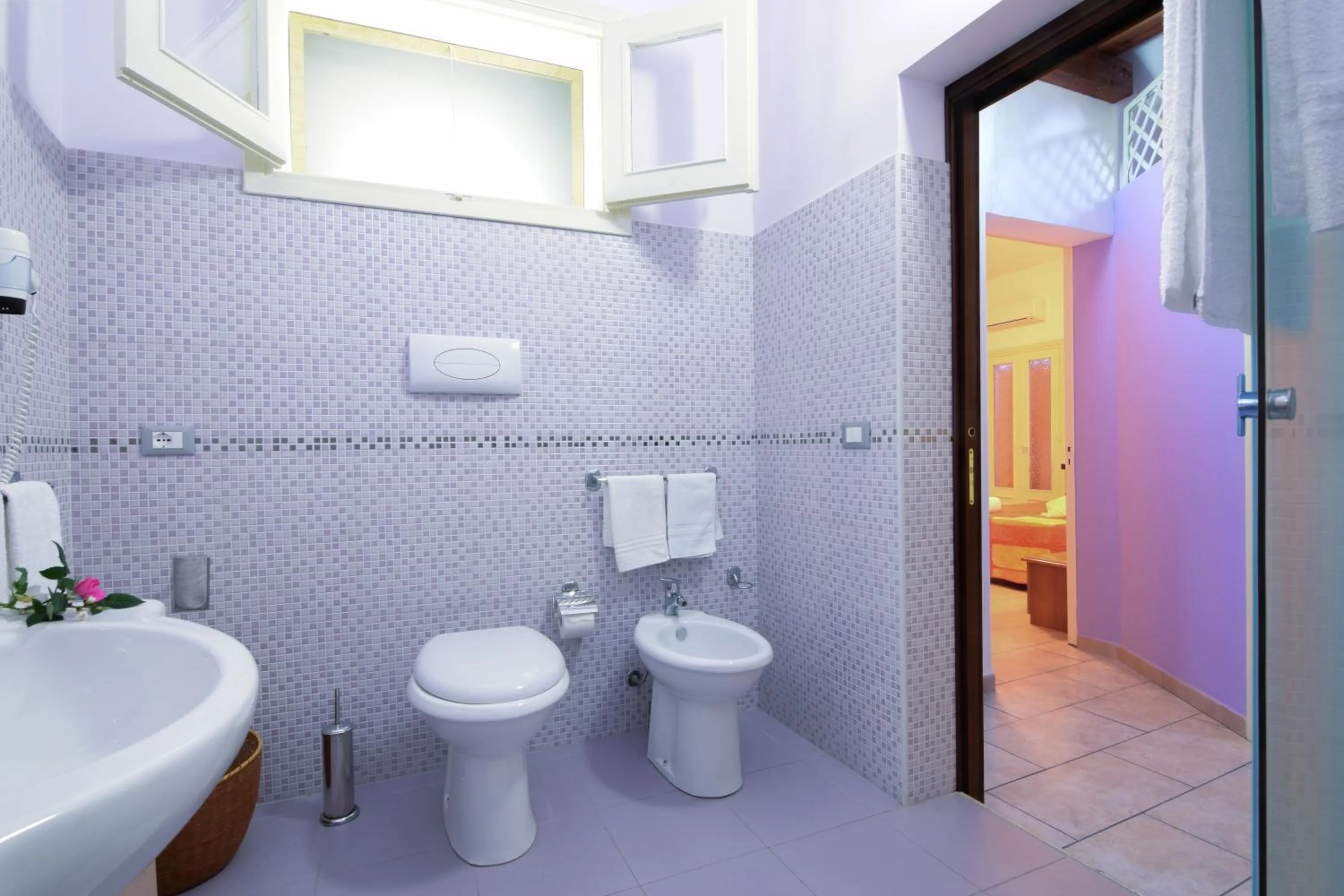 Toilet in B&B Alighieri 21