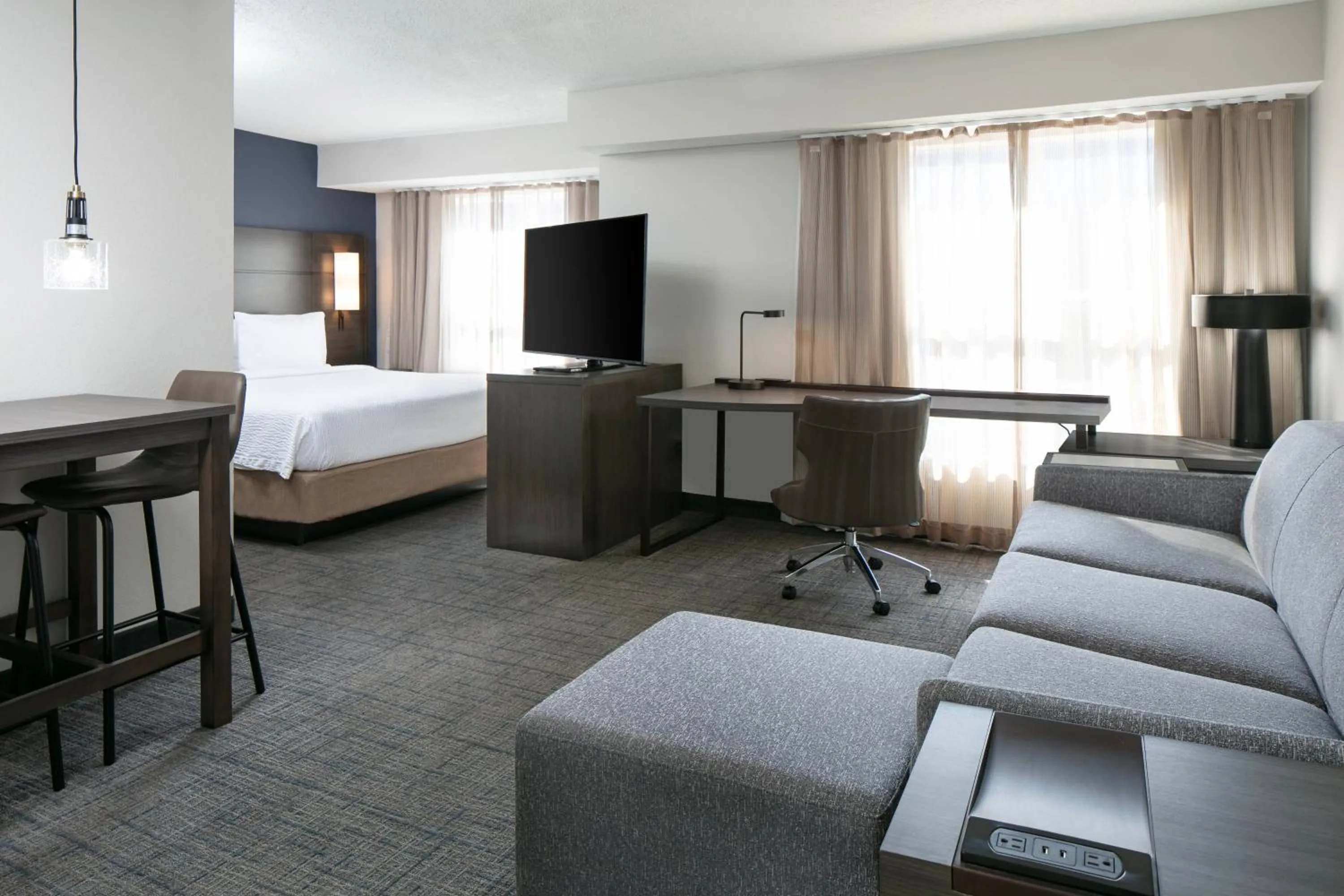Photo of the whole room, Bed in Residence Inn by Marriott Tulsa South