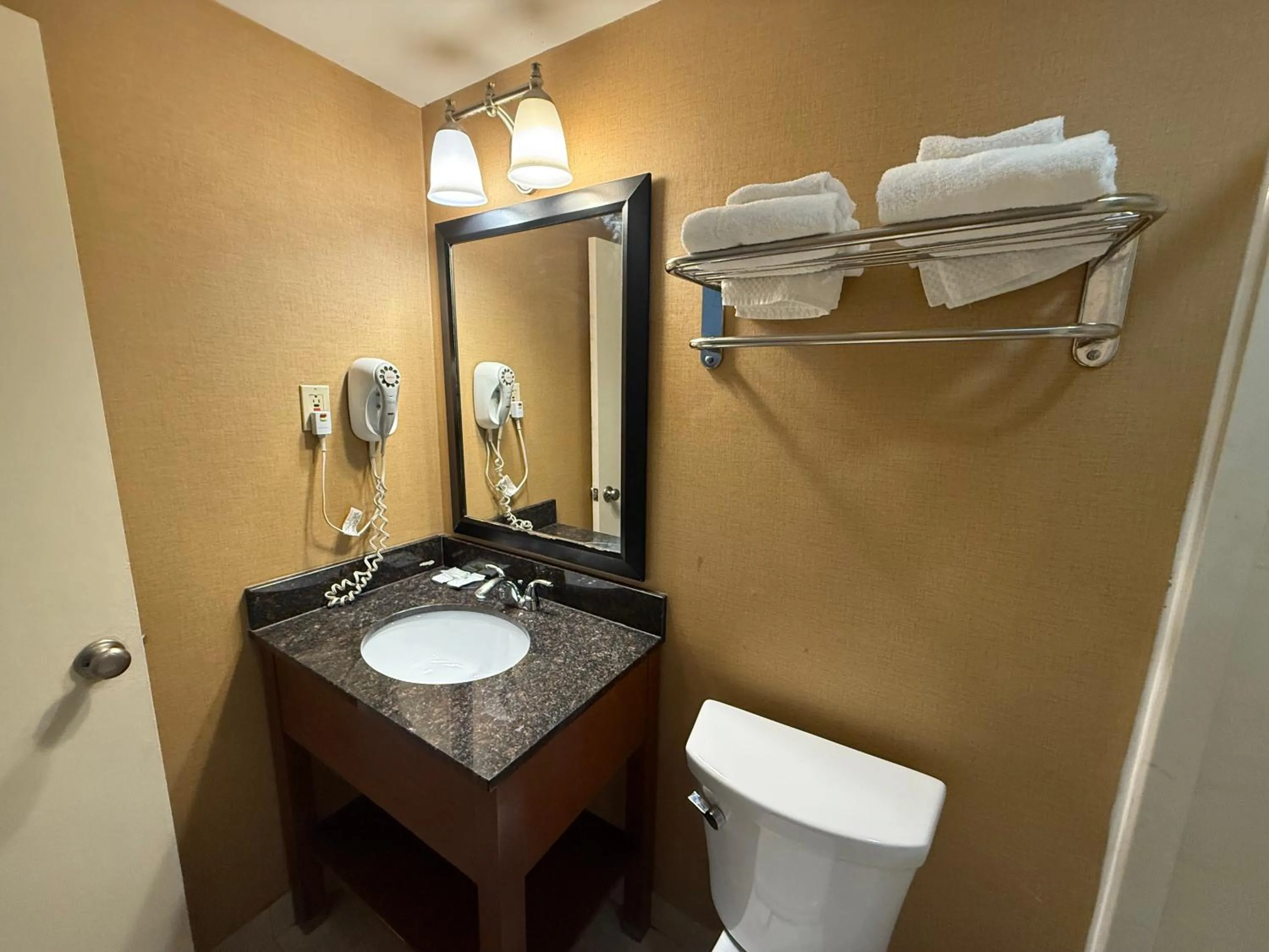 Toilet in Hotel Hanna