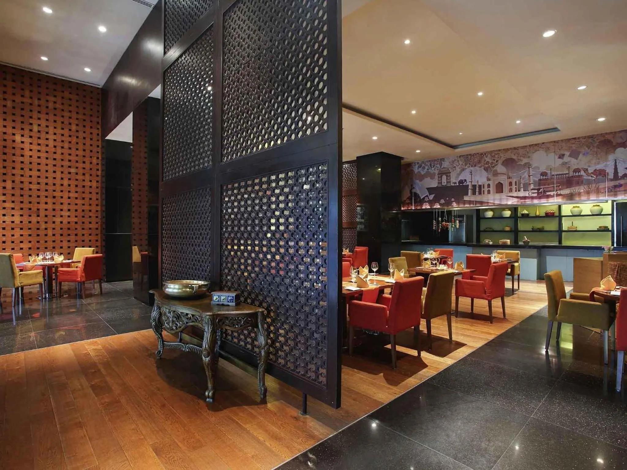 Restaurant/places to eat in Novotel Hyderabad Airport