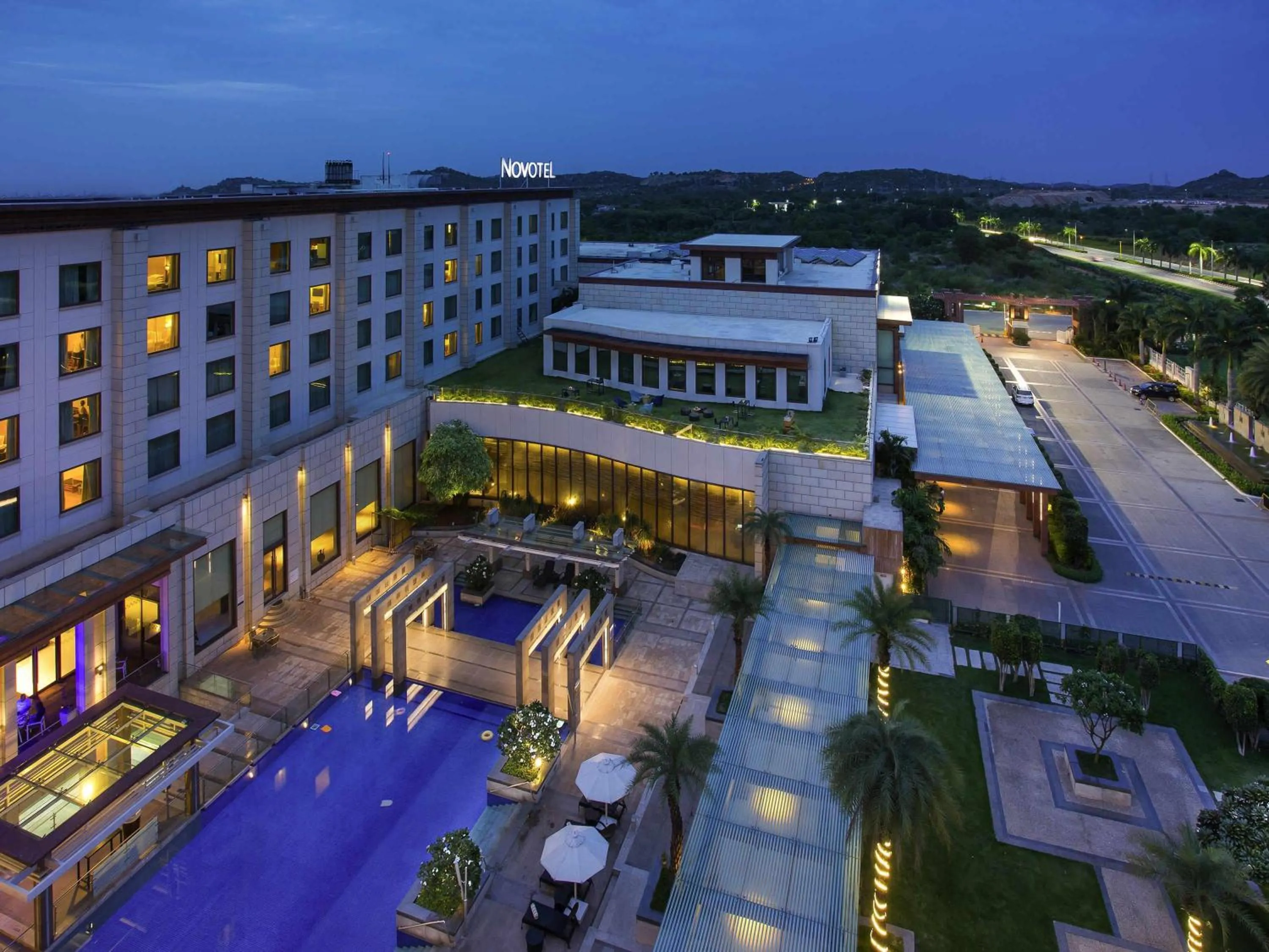 Bedroom in Novotel Hyderabad Airport