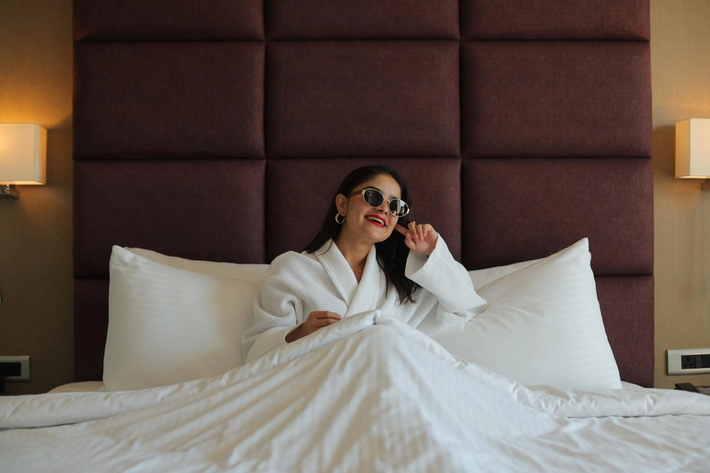 Bed in Novotel Hyderabad Airport