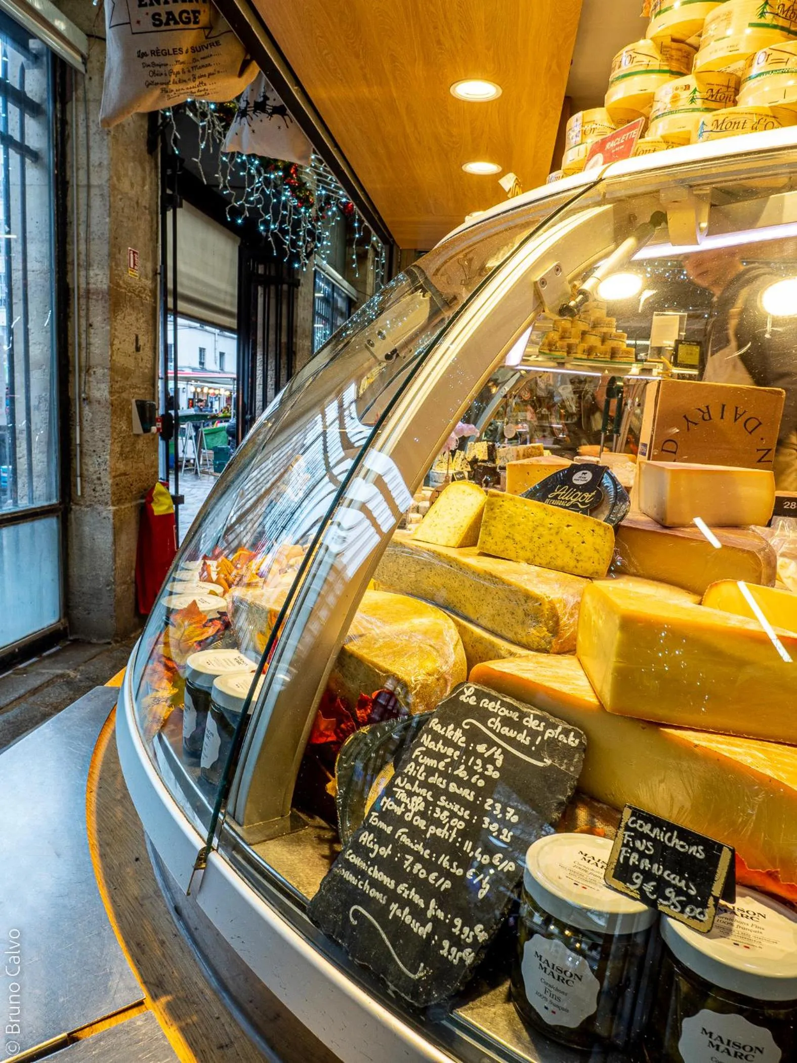 Neighbourhood in 26 Faubourg - Ex-Hotel de Reims