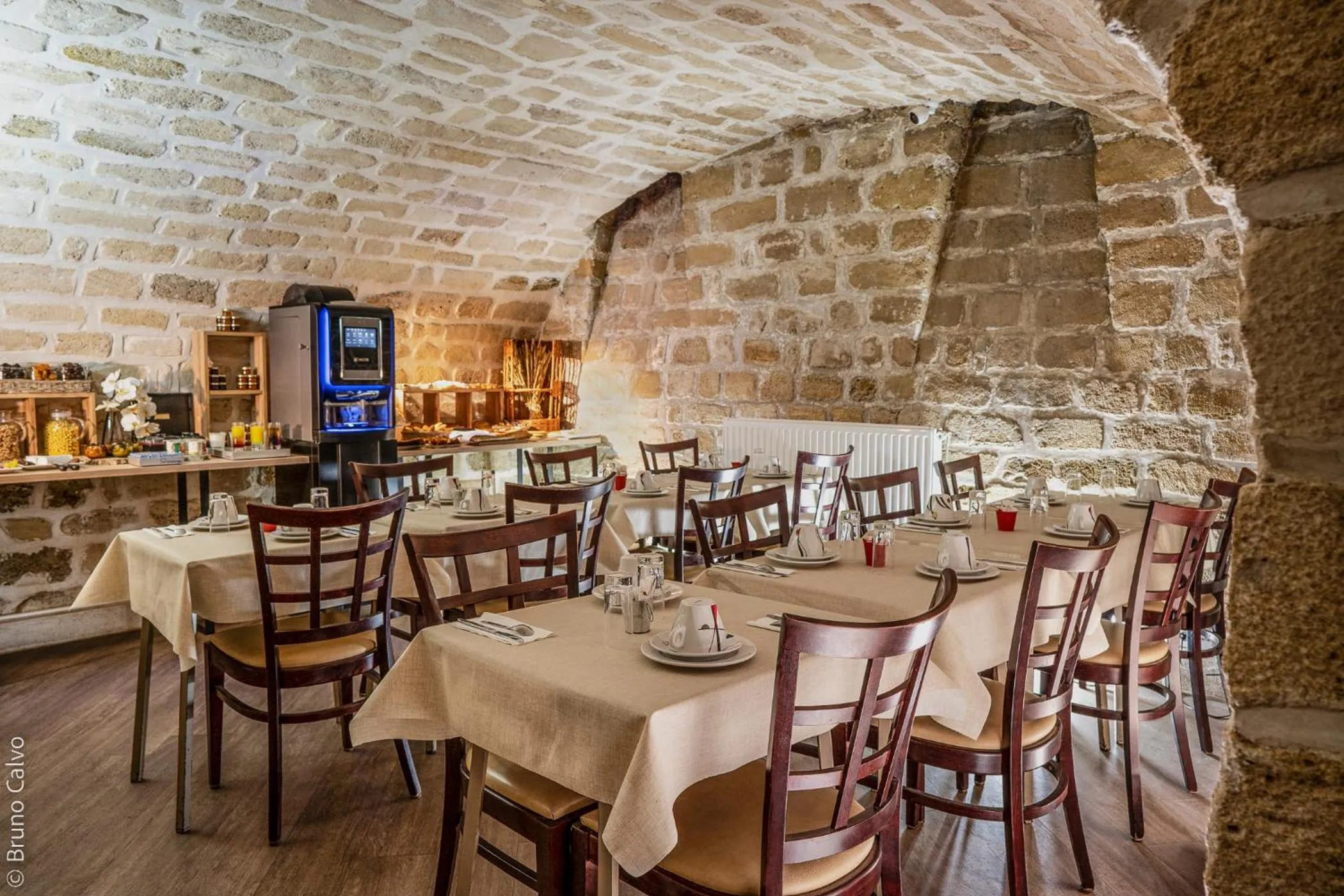 Food and drinks in 26 Faubourg - Ex-Hotel de Reims