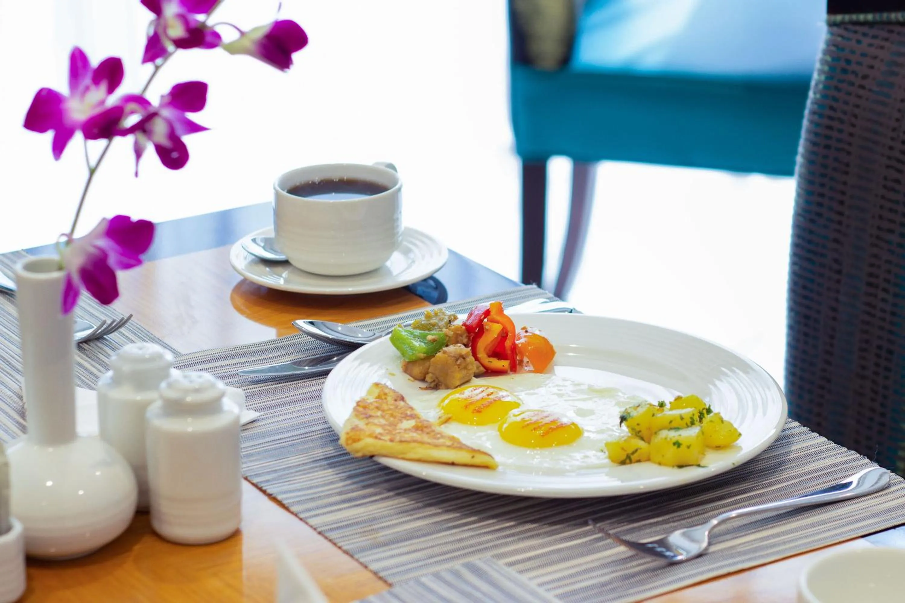 Food and drinks in Savoy Suites Hotel Apartment - Dubai