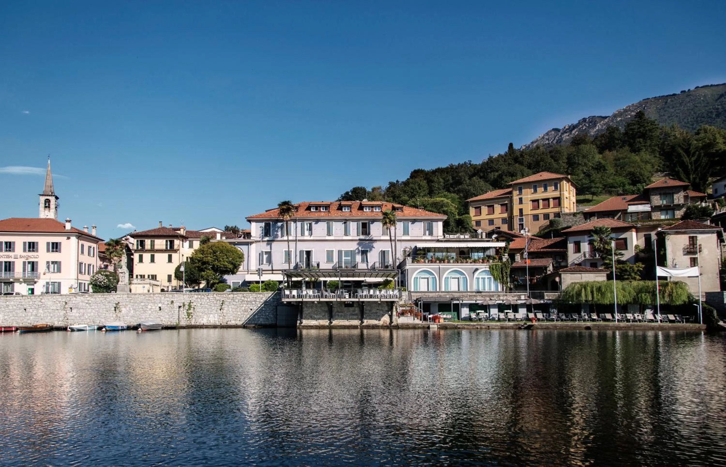 Property building in Hotel Due Palme