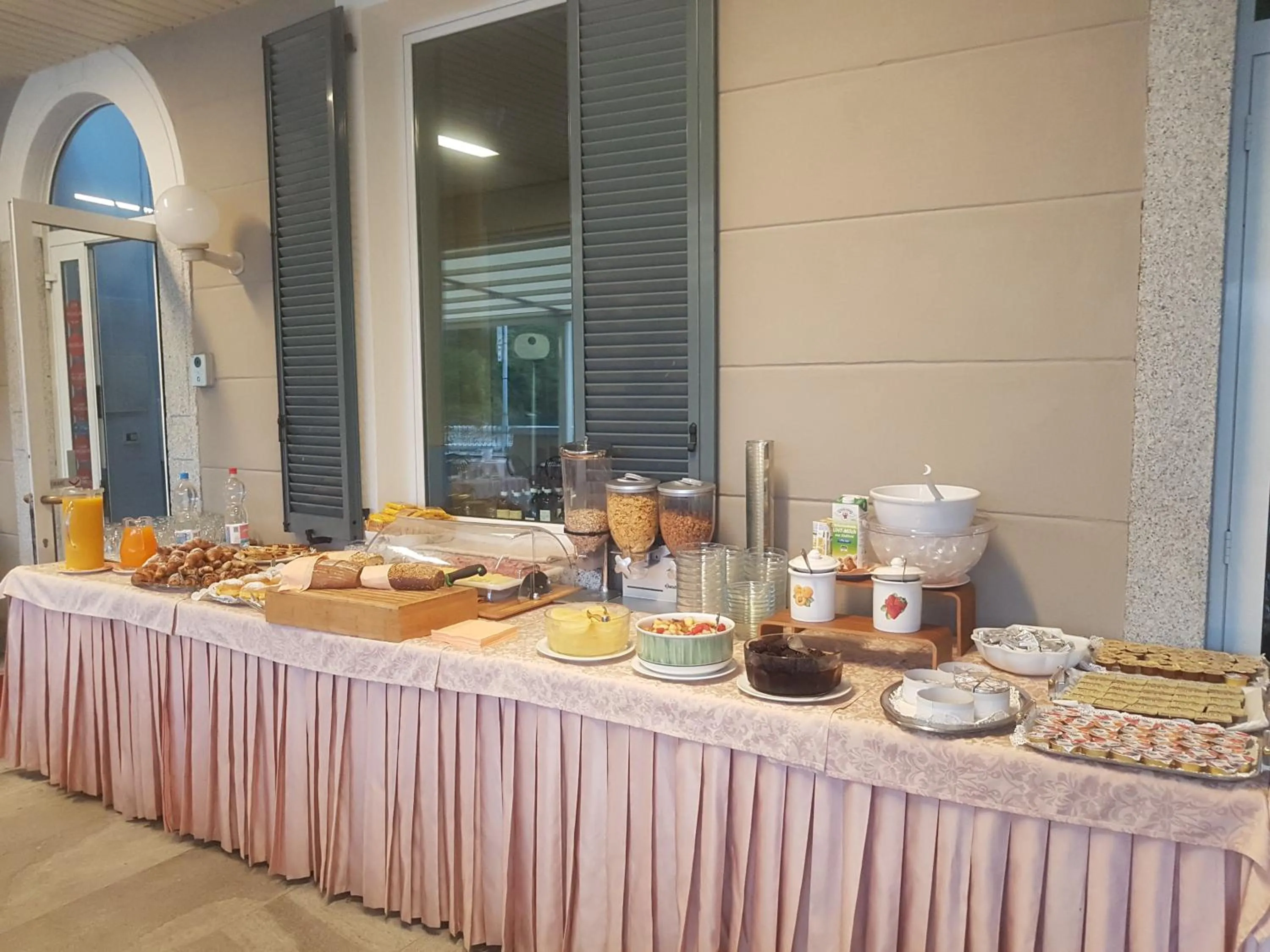 Breakfast in Hotel Due Palme