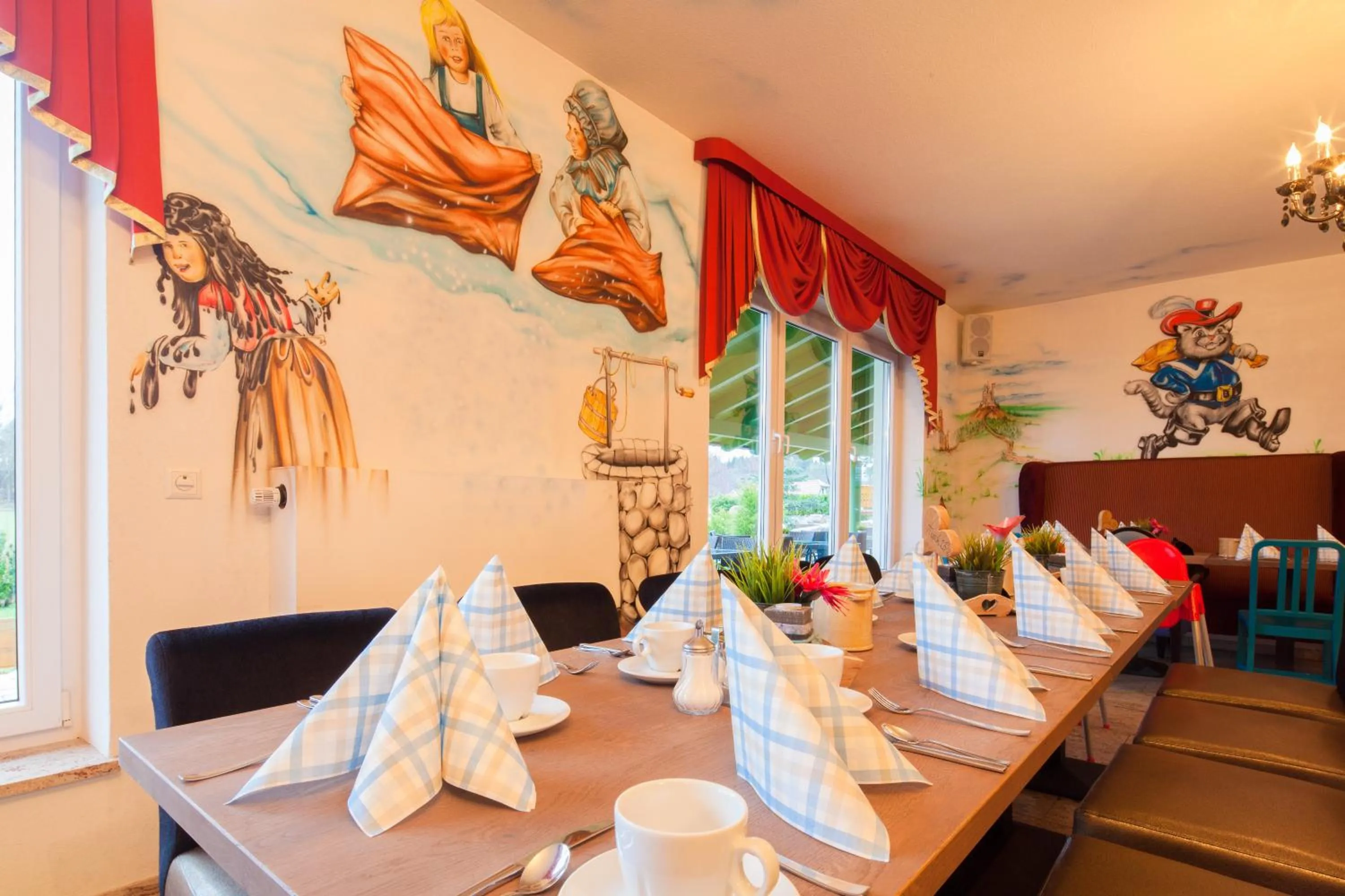 Restaurant/places to eat in Hotel Hofgut Tiergarten