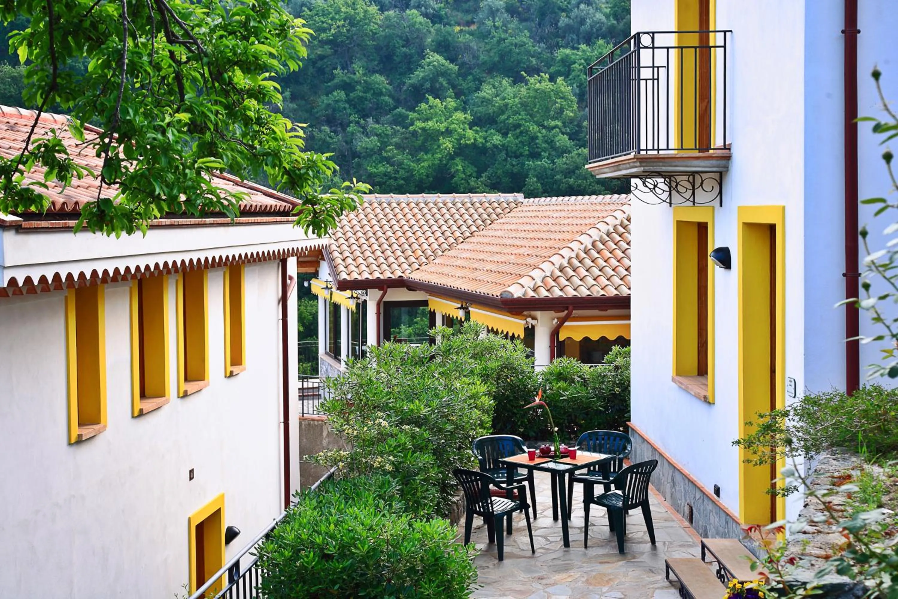 Facade/entrance in Borgo San Francesco