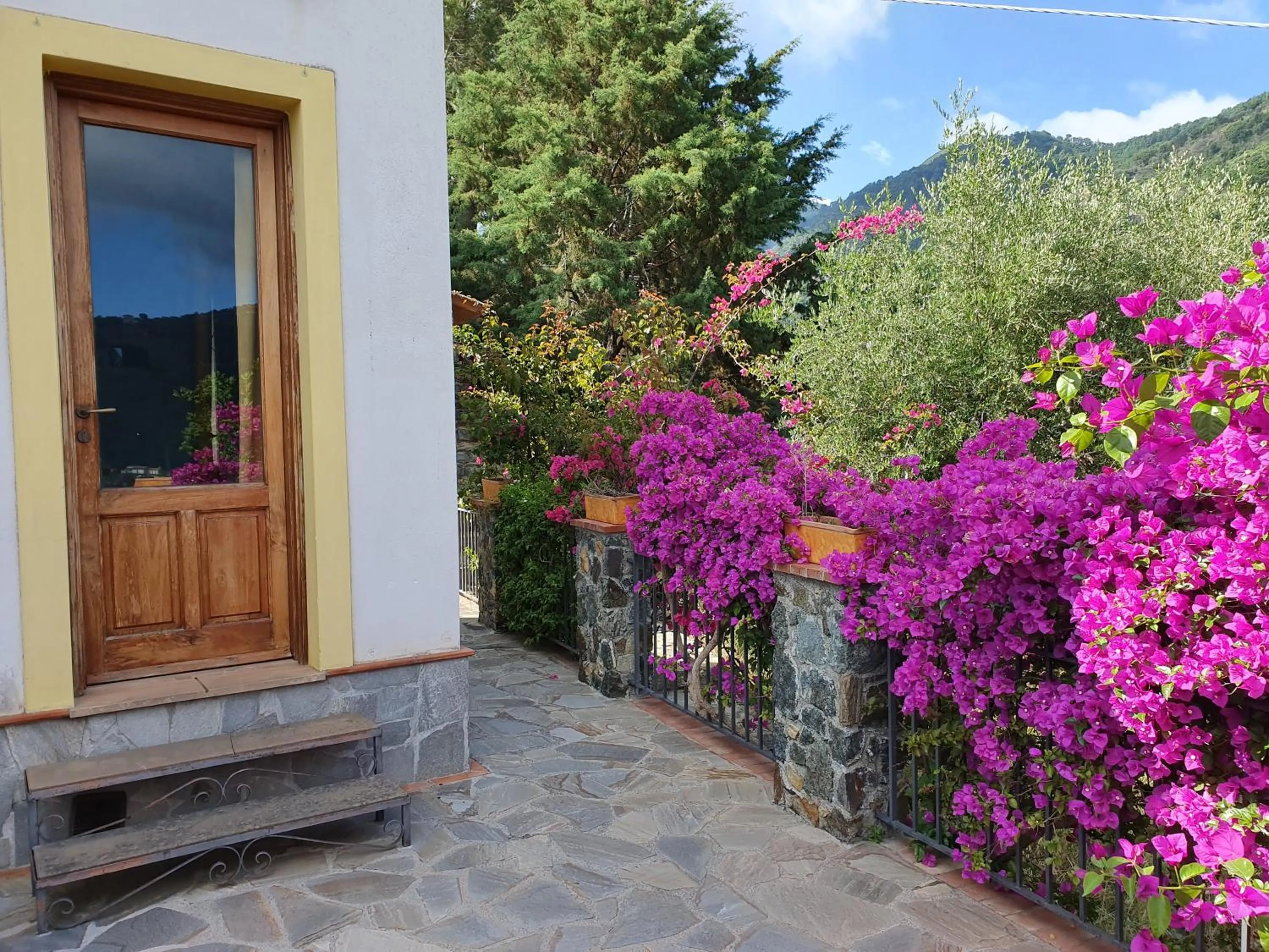 Property building in Borgo San Francesco