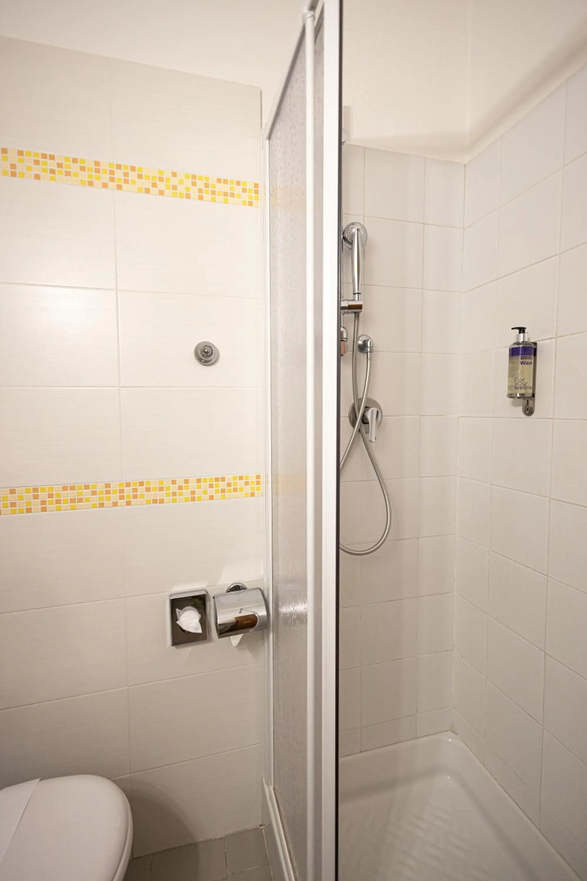 Shower in LVG Hotel Collection - Il Chiostro