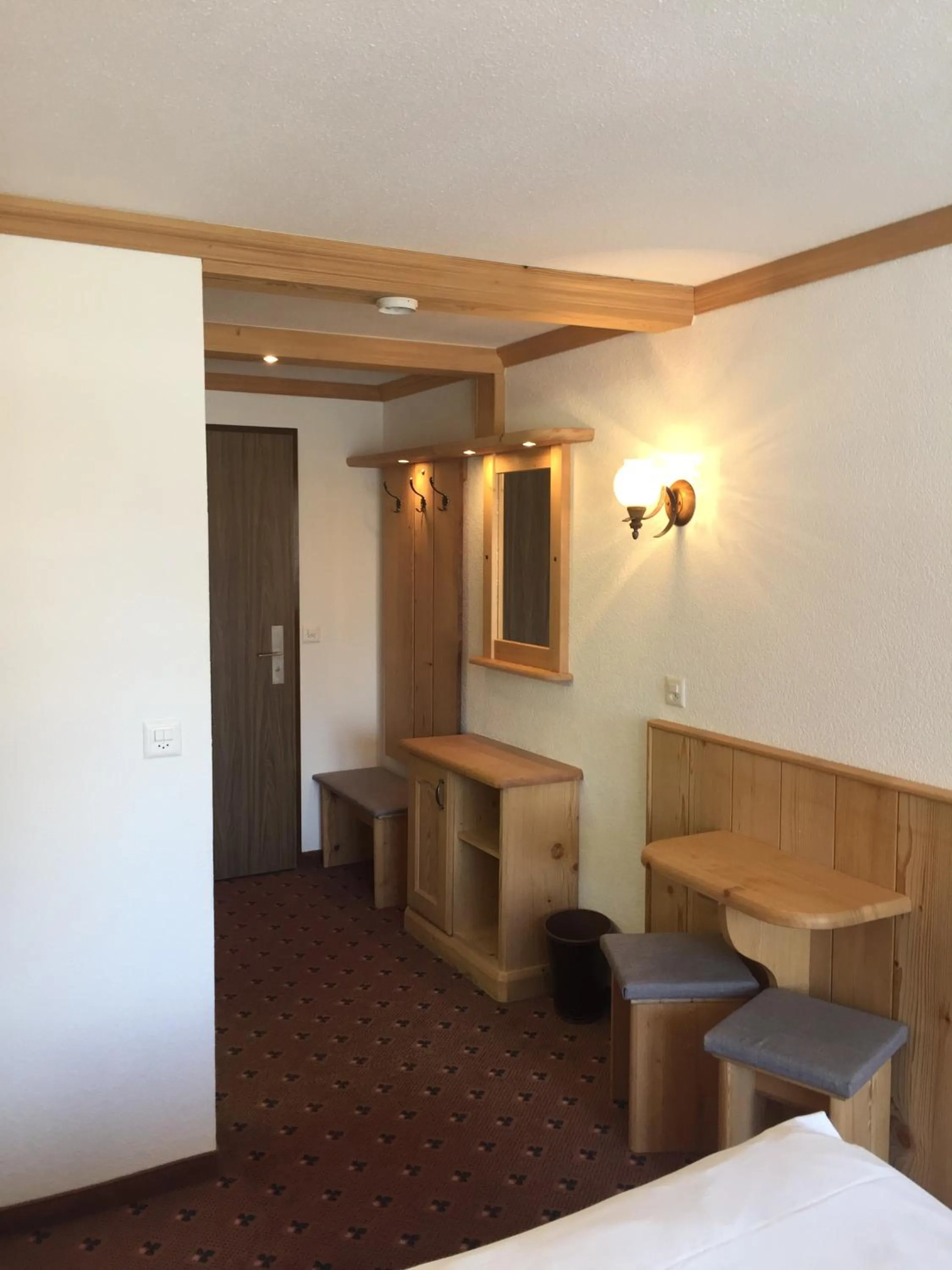 Decorative detail in Hotel City