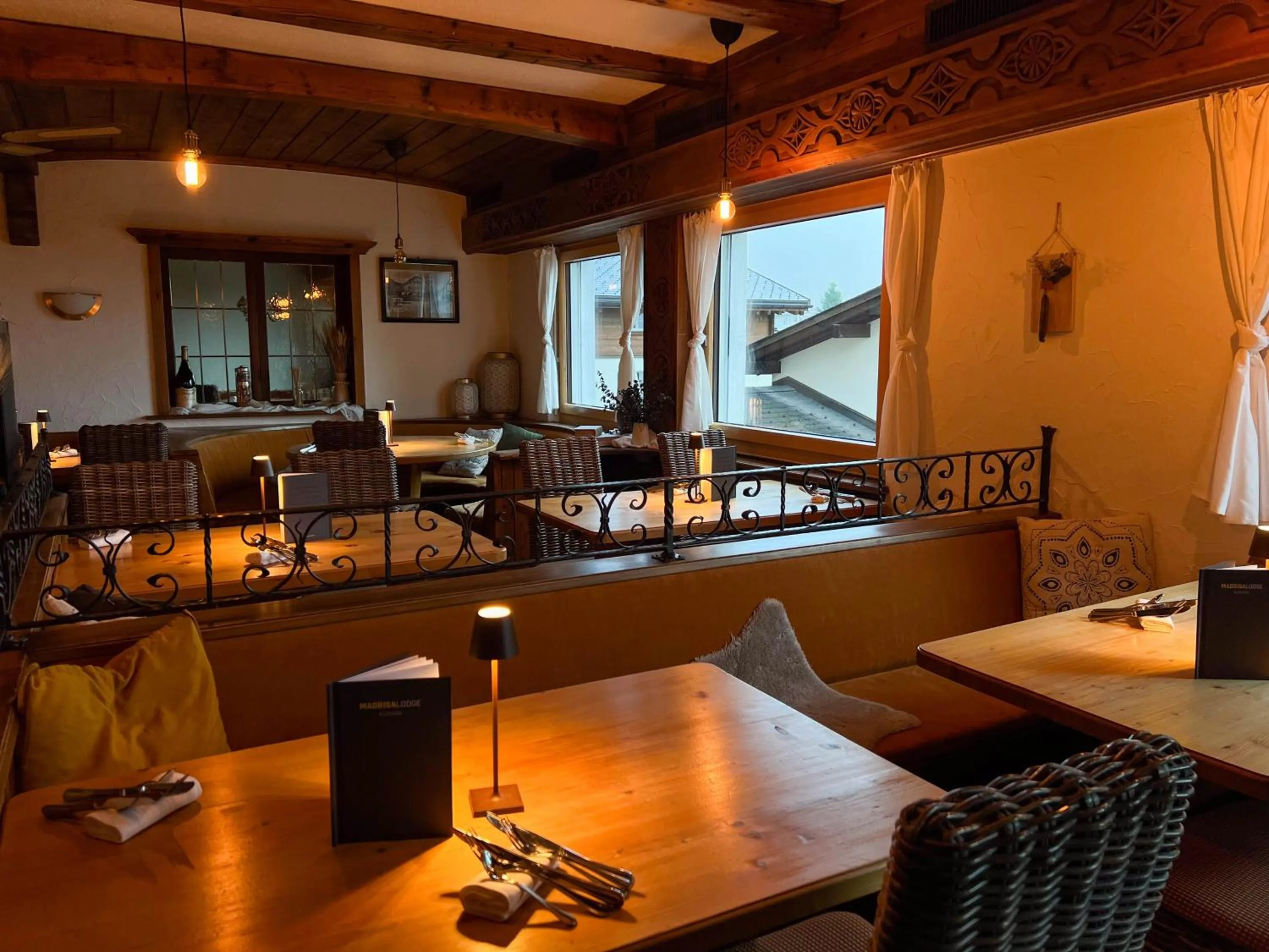 Restaurant/places to eat in Madrisa Lodge