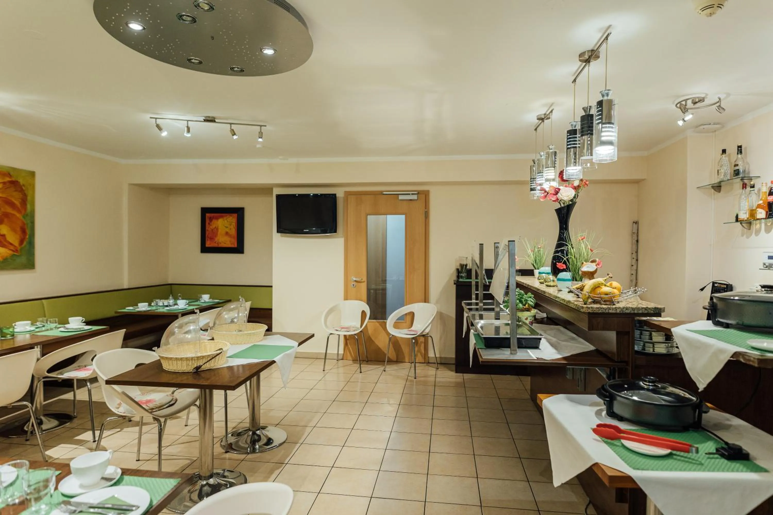 Breakfast in Hotel Andra München