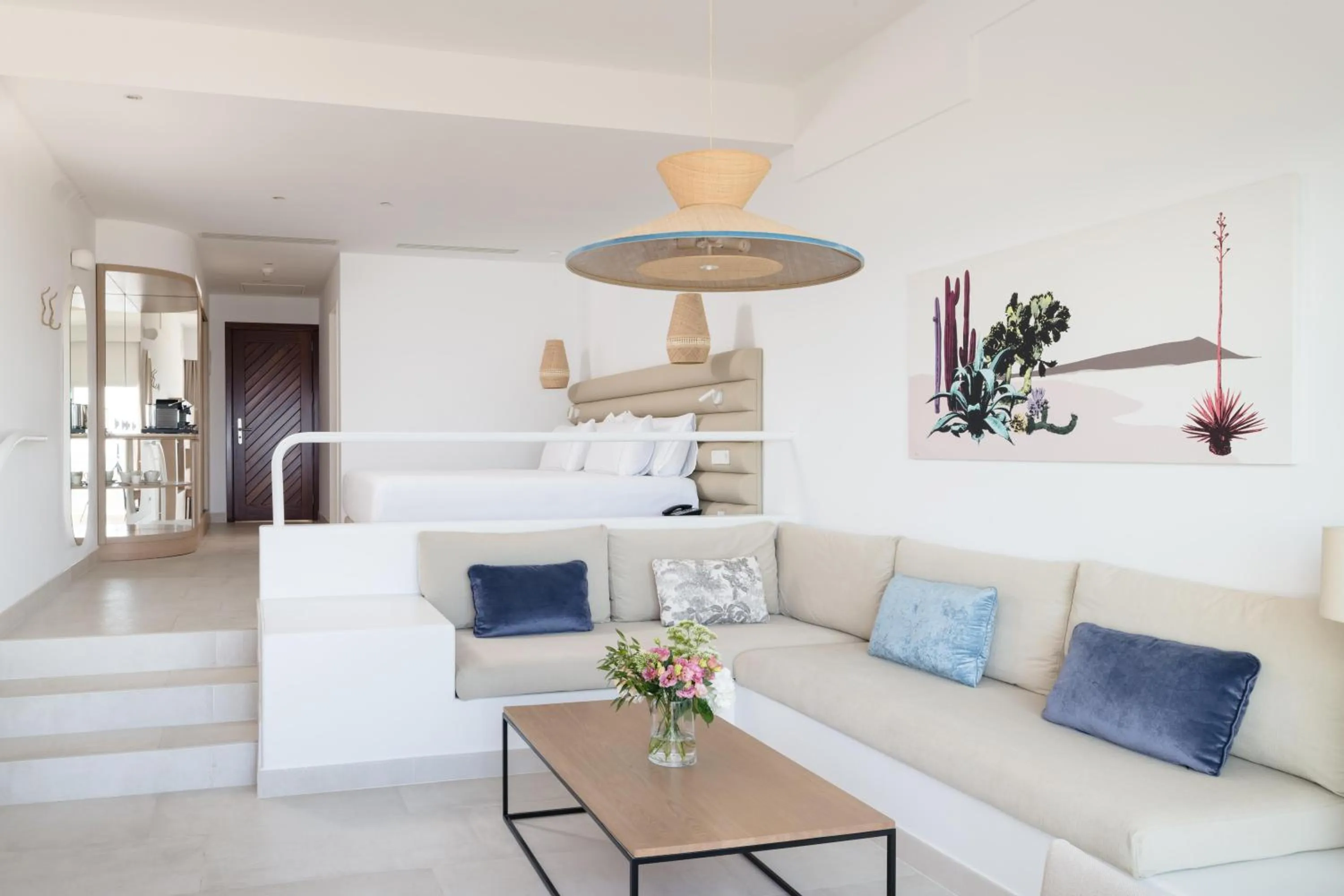 Photo of the whole room in Plus Fariones Suite Hotel