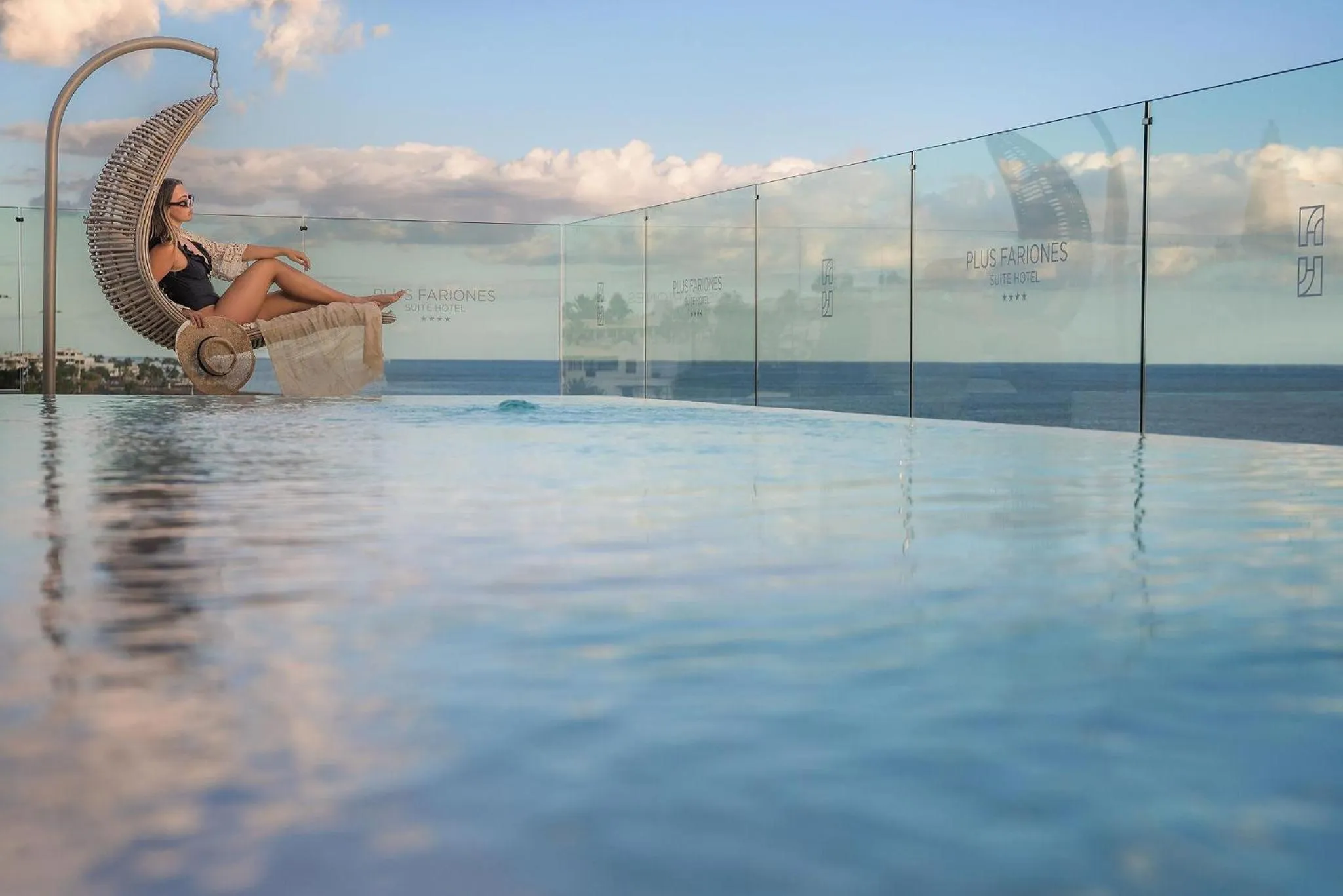 Swimming pool in Plus Fariones Suite Hotel
