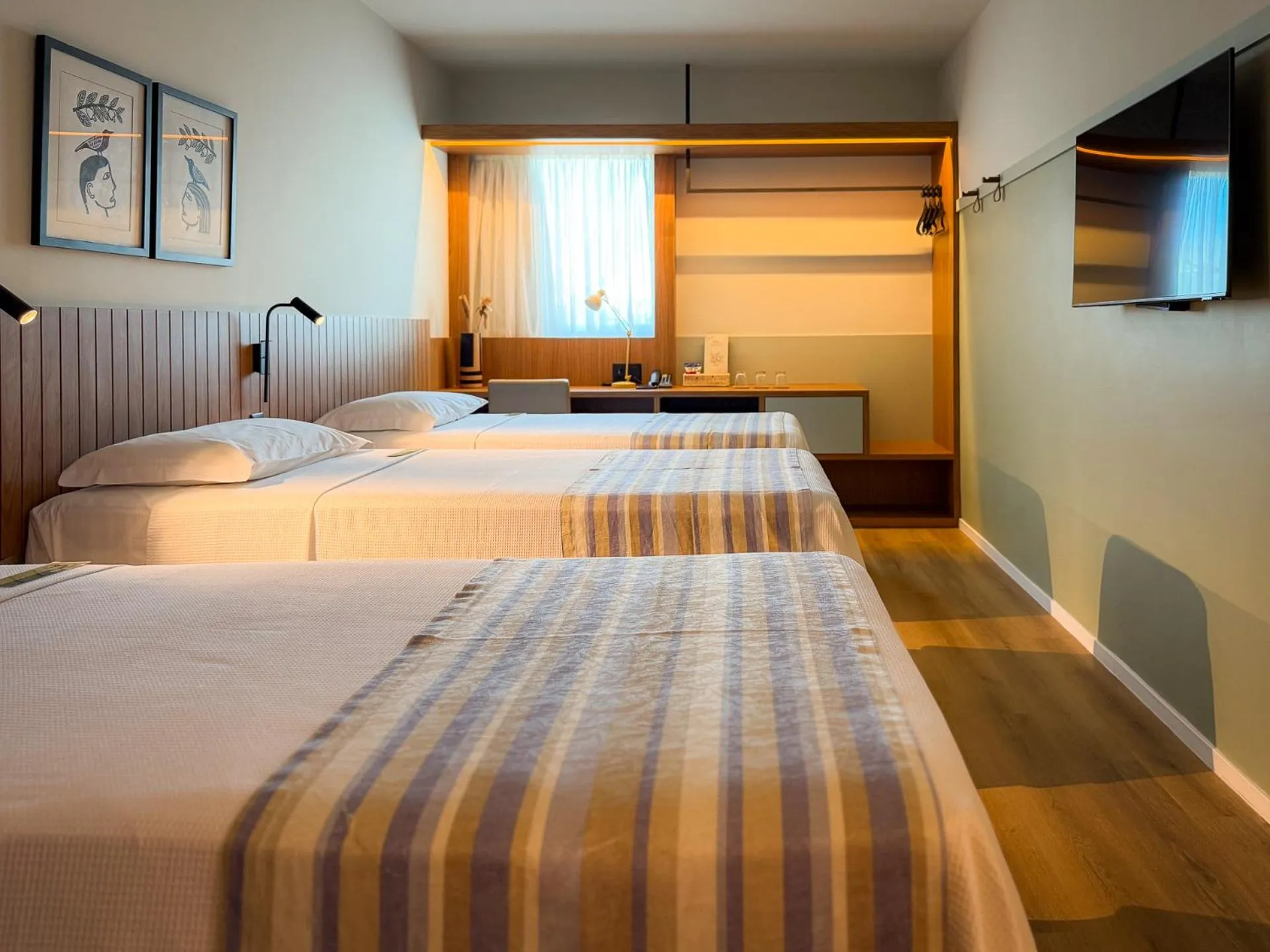 Bed in Verdegreen Hotel