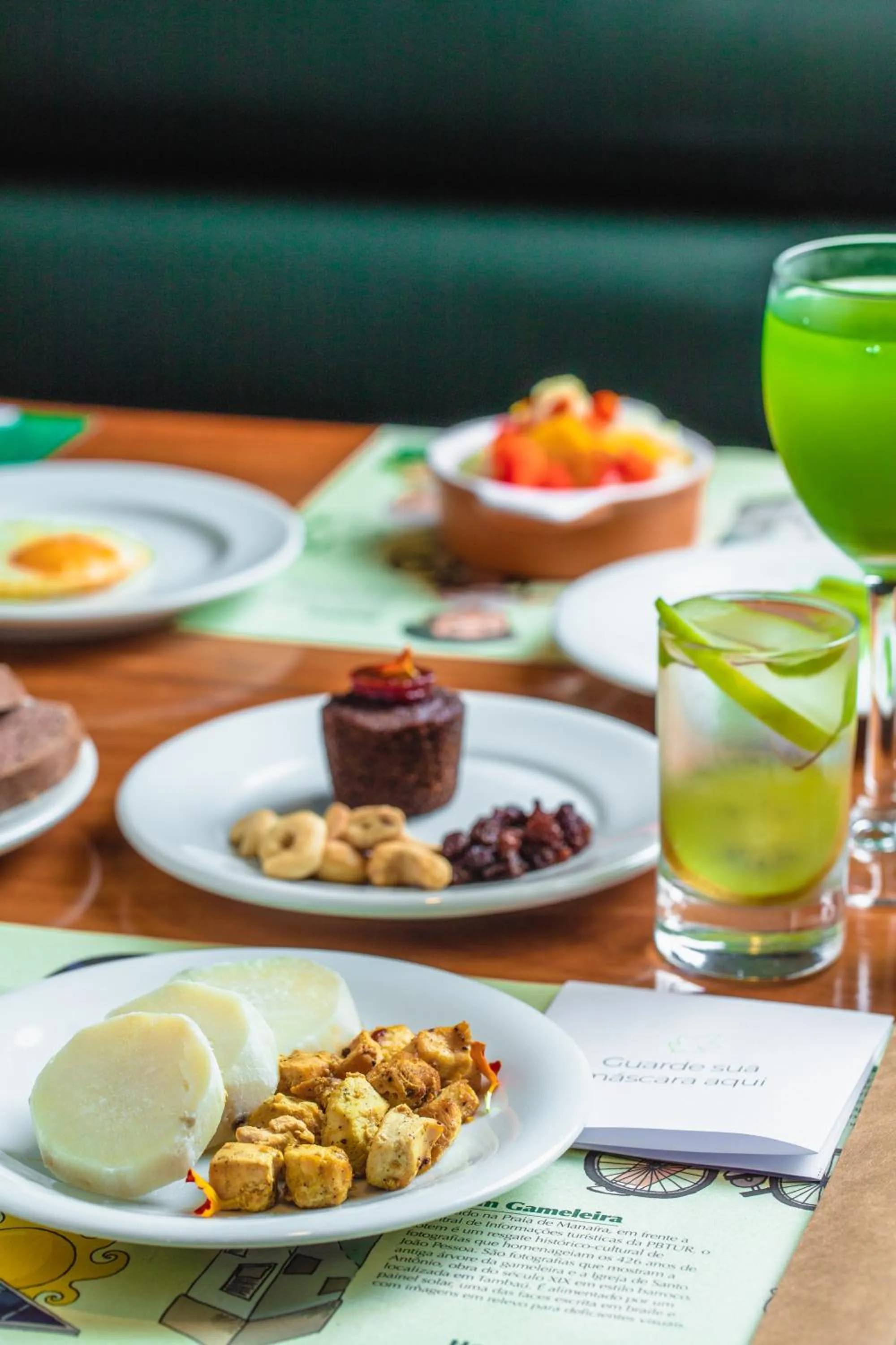 Restaurant/places to eat in Verdegreen Hotel