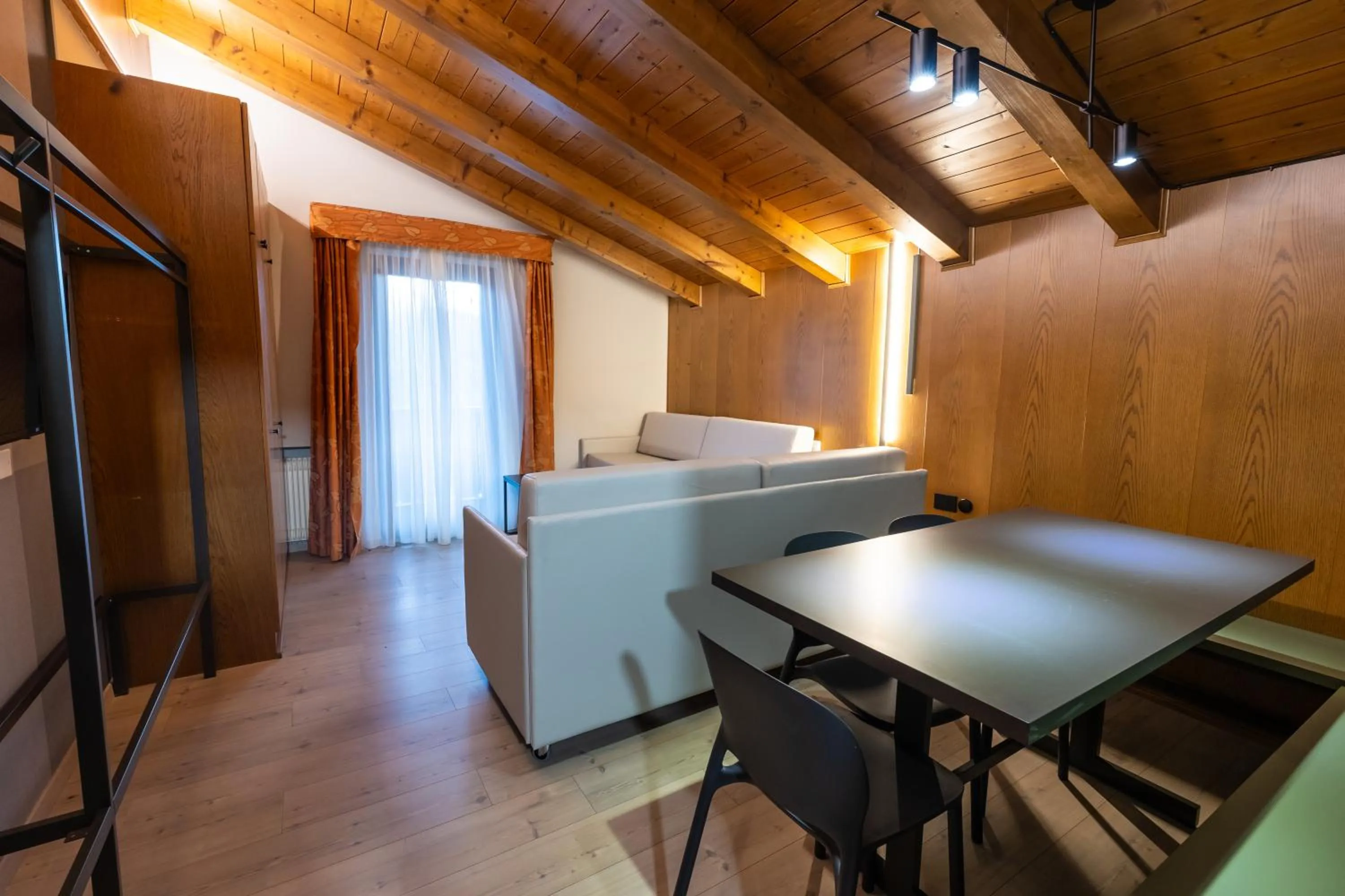 Bed in Hotel Villaggio Nevada