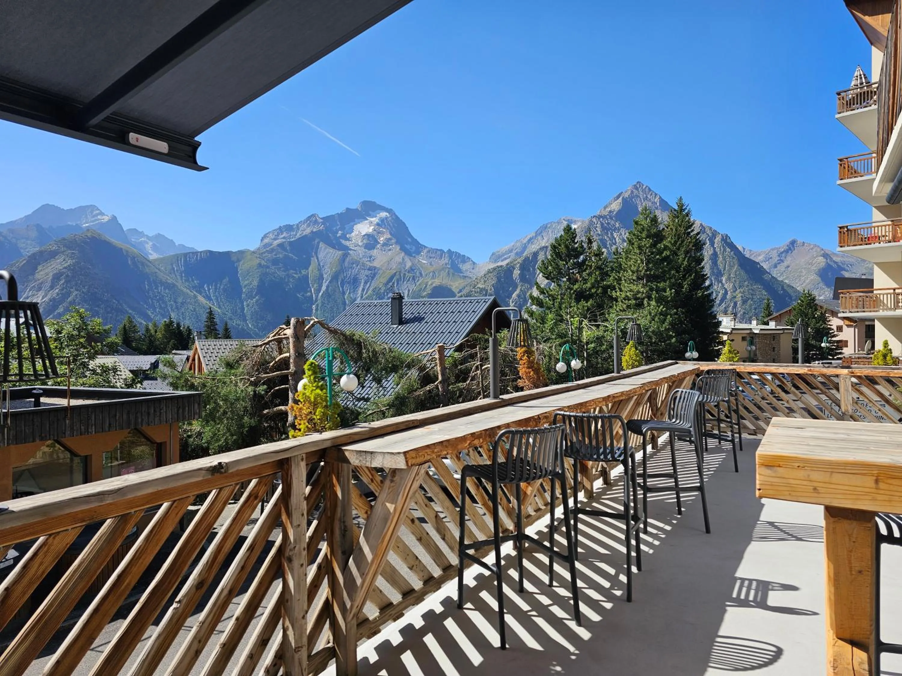 Patio in Hotel Les Flocons
