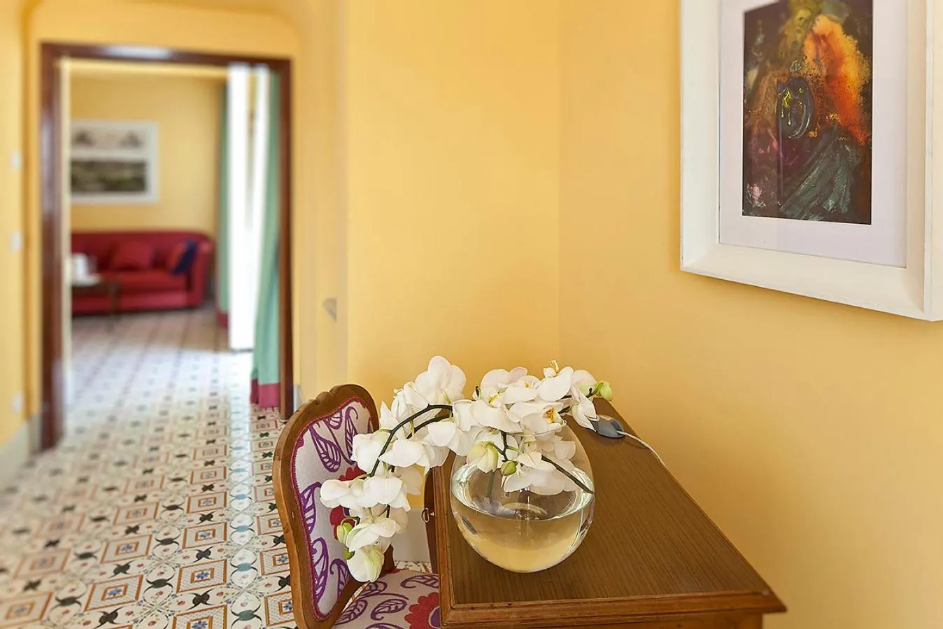 Living room, Bed in Regina Isabella-Resort Spa Restaurant