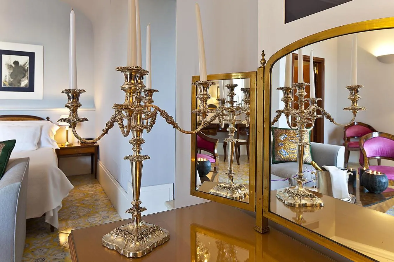 Bed in Regina Isabella-Resort Spa Restaurant