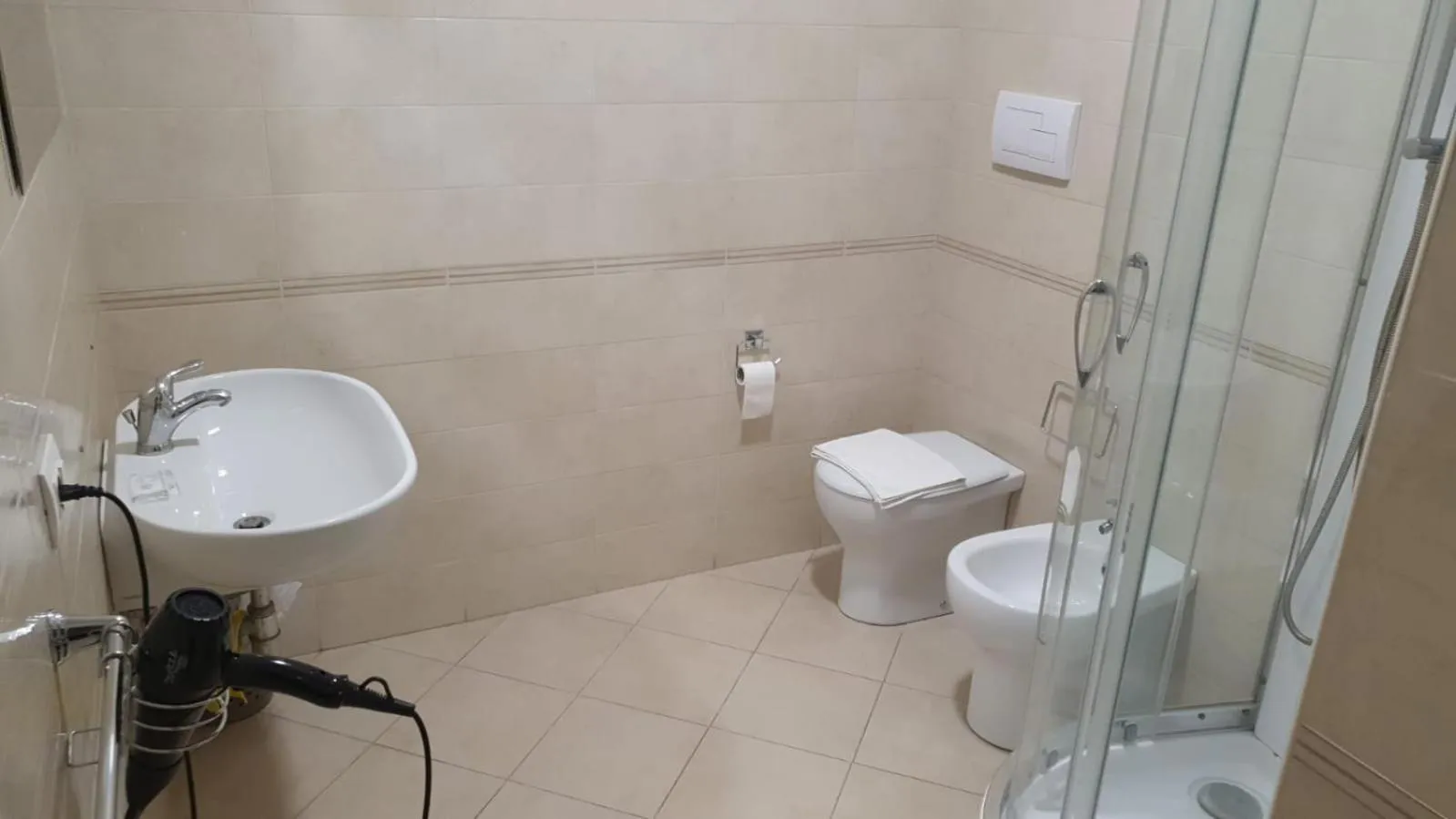 Bathroom in Reggionord