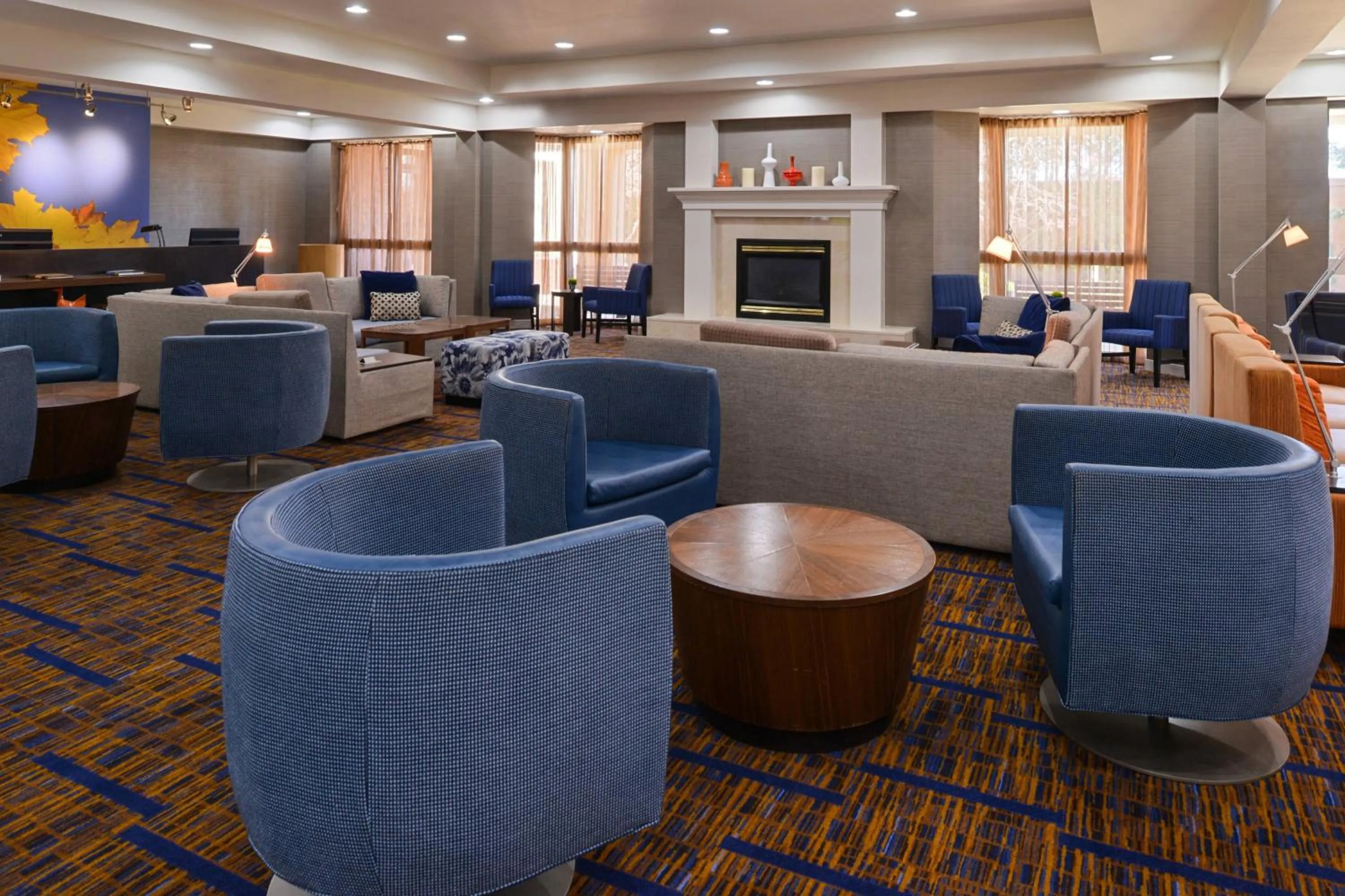 Lobby or reception in Courtyard by Marriott Milwaukee North/Brown Deer