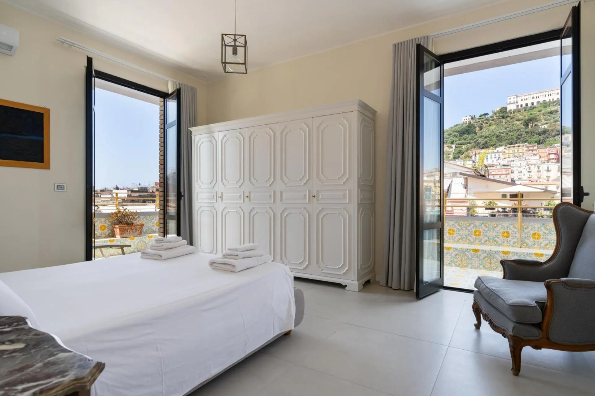 Bed in My Loft in Naples