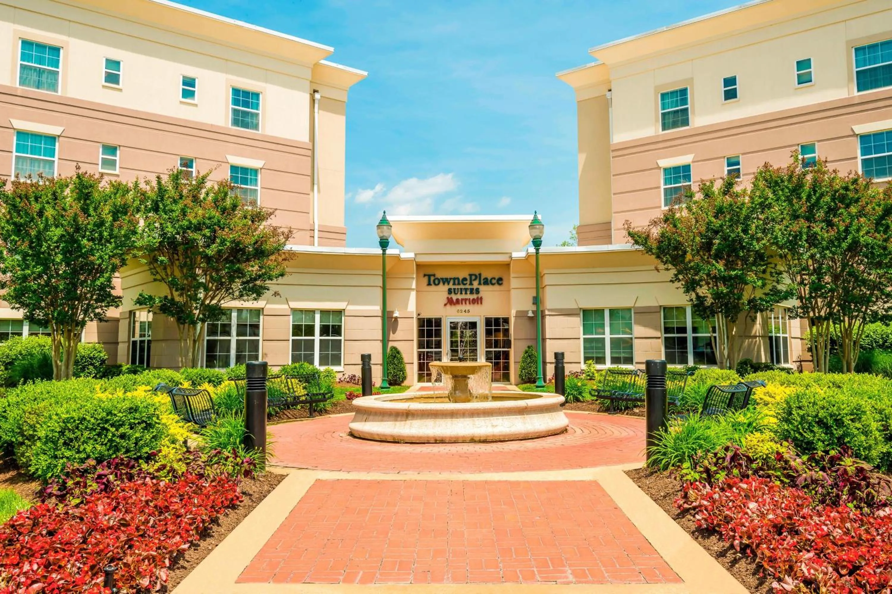 Property building in TownePlace Suites by Marriott Springfield