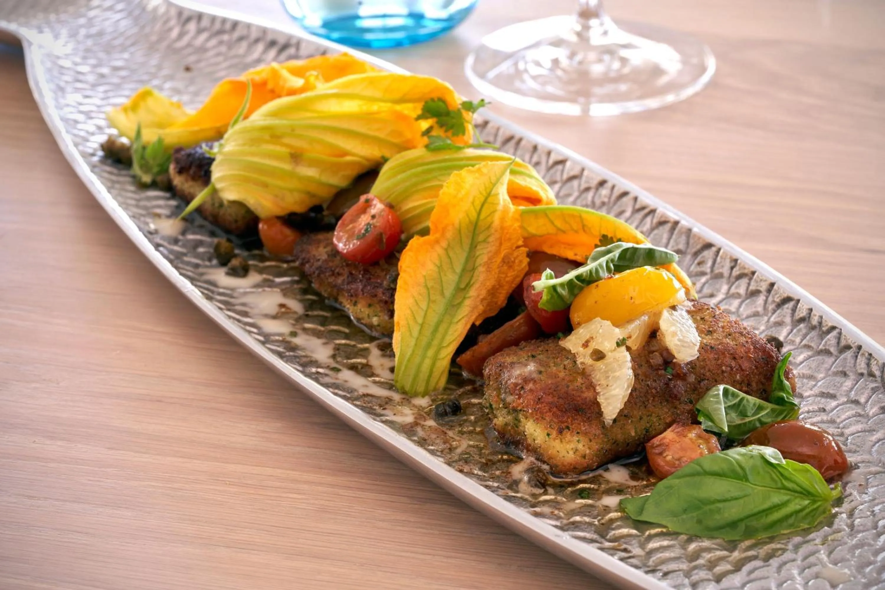 Restaurant/places to eat in Laguna Cliffs Marriott Resort & Spa